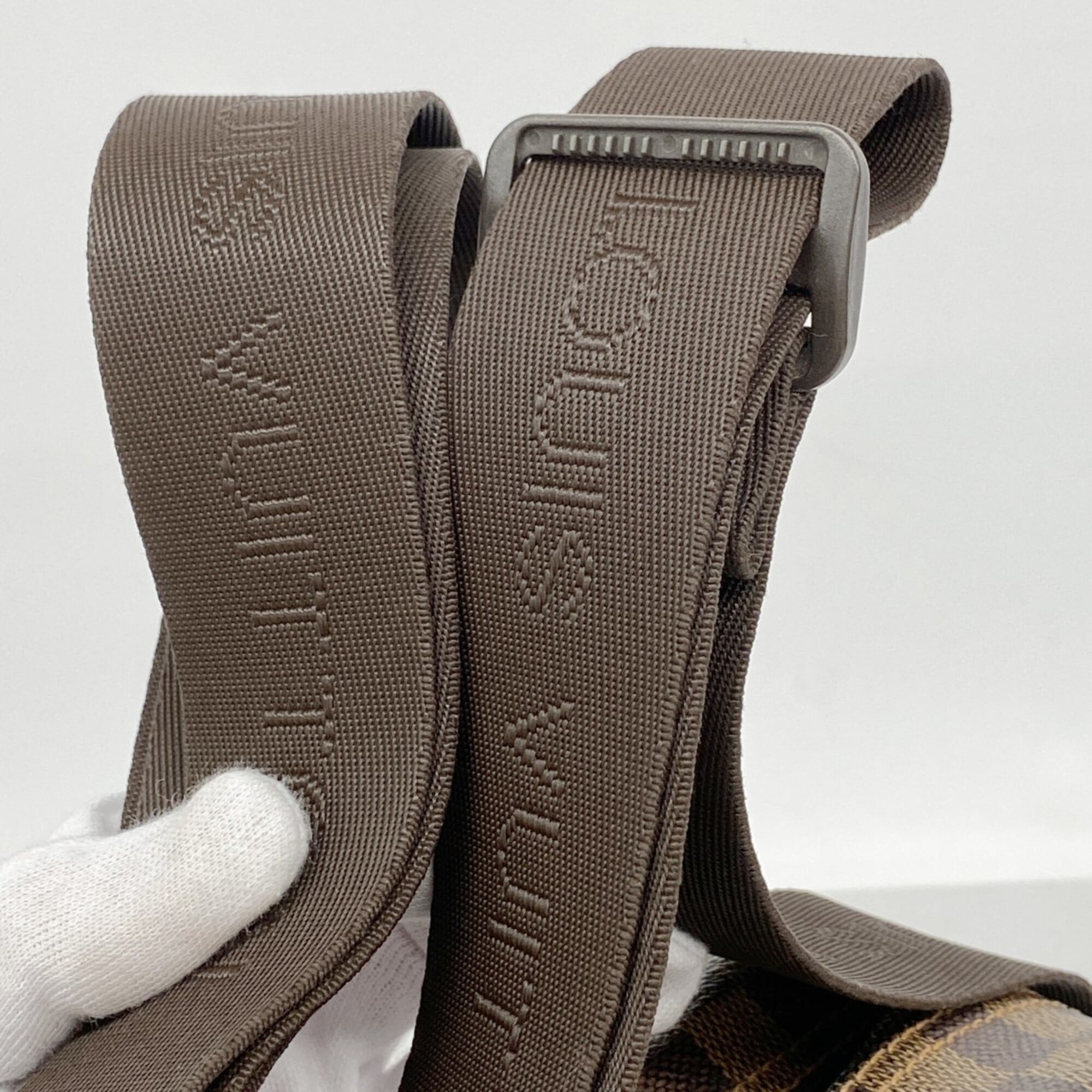 Louis Vuitton Ebene Shoulder Bag (Pre-Owned)