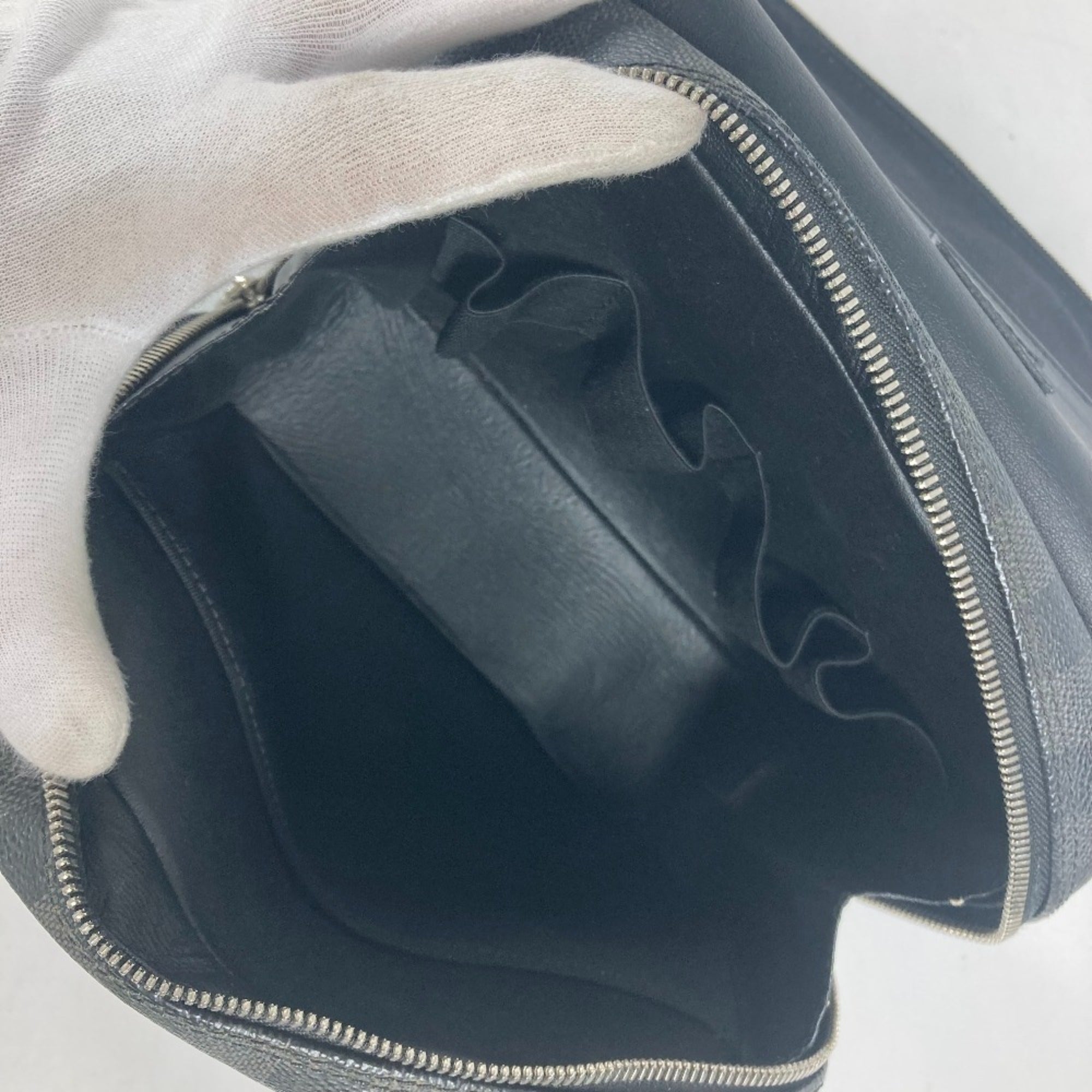 Louis Vuitton Damier Graphite Black Damier Graphite Pouch (Pre-Owned)