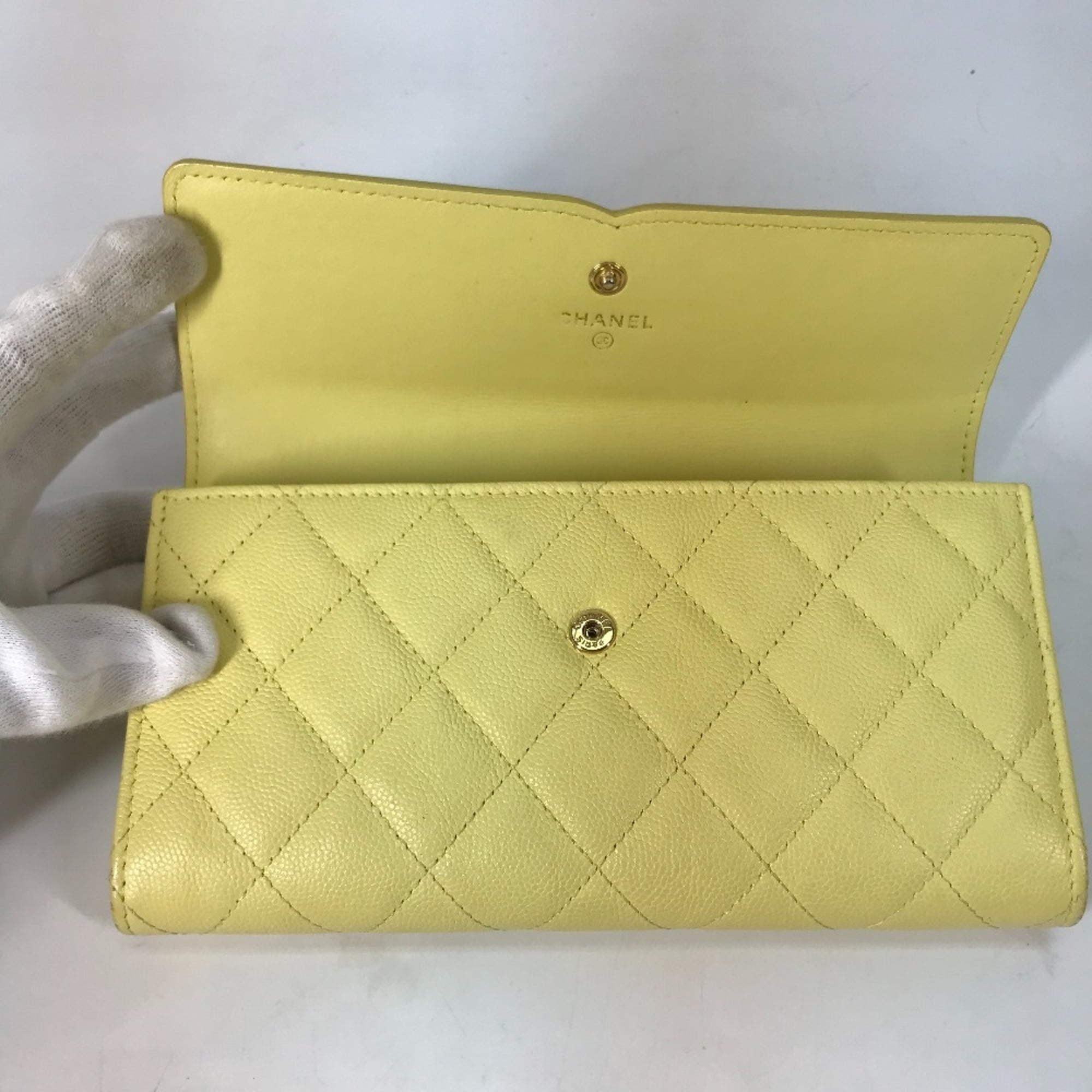 Chanel Yellow Grained Calfskin Long Wallet (Bi-Fold) (Pre-Owned)