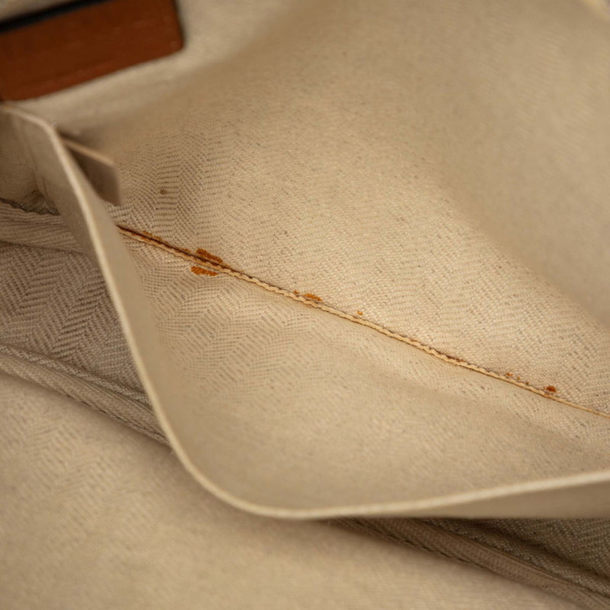 Loewe Brown Leather Messenger Bag Shoulder Bag (Pre-Owned)
