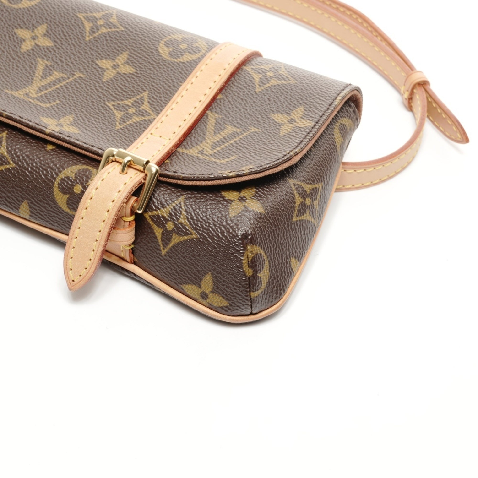Louis Vuitton Monogram Brown Monogram Pochette Shoulder Bag (Pre-Owned)