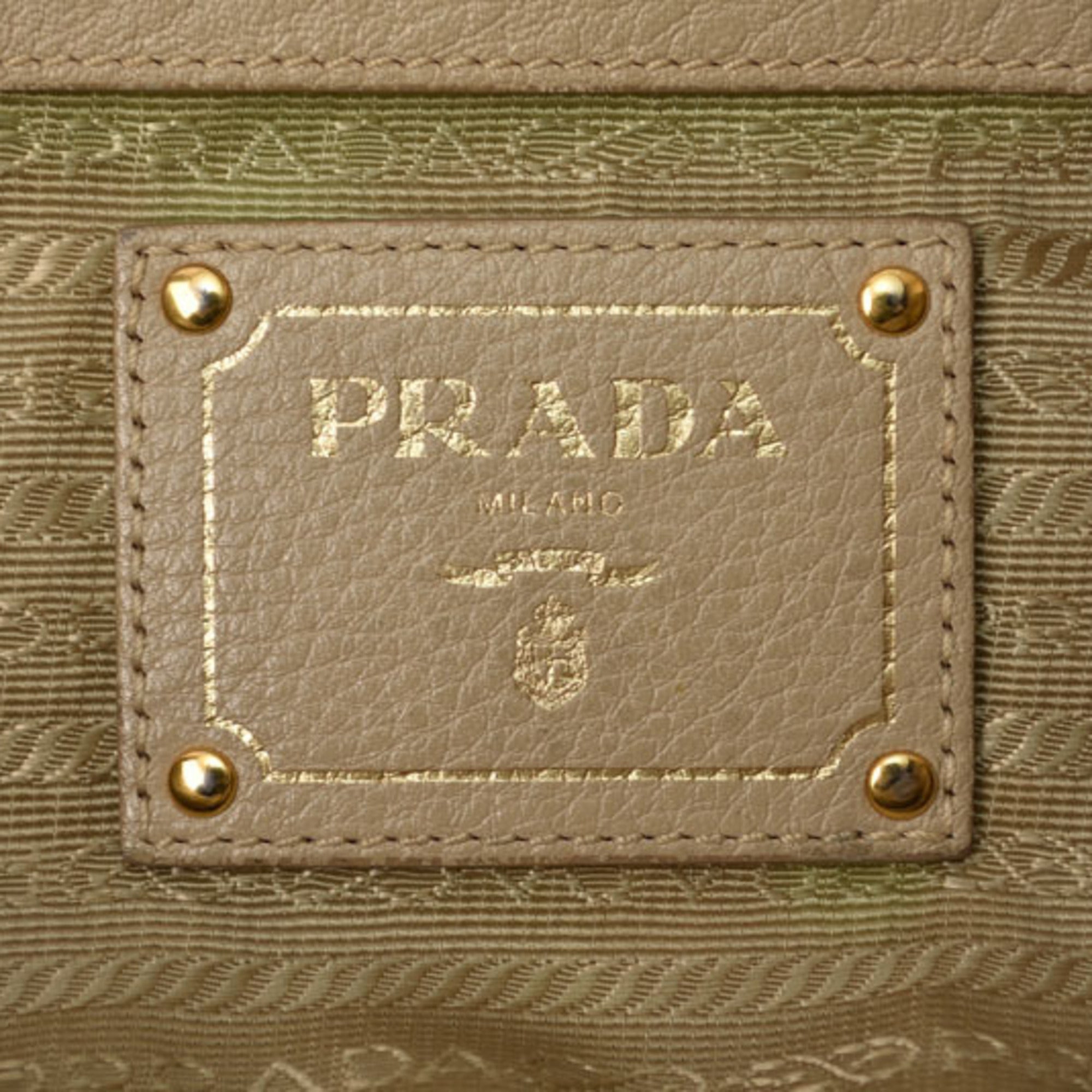 Prada Beige Leather Shoulder Bag Tote Bag (Pre-Owned)