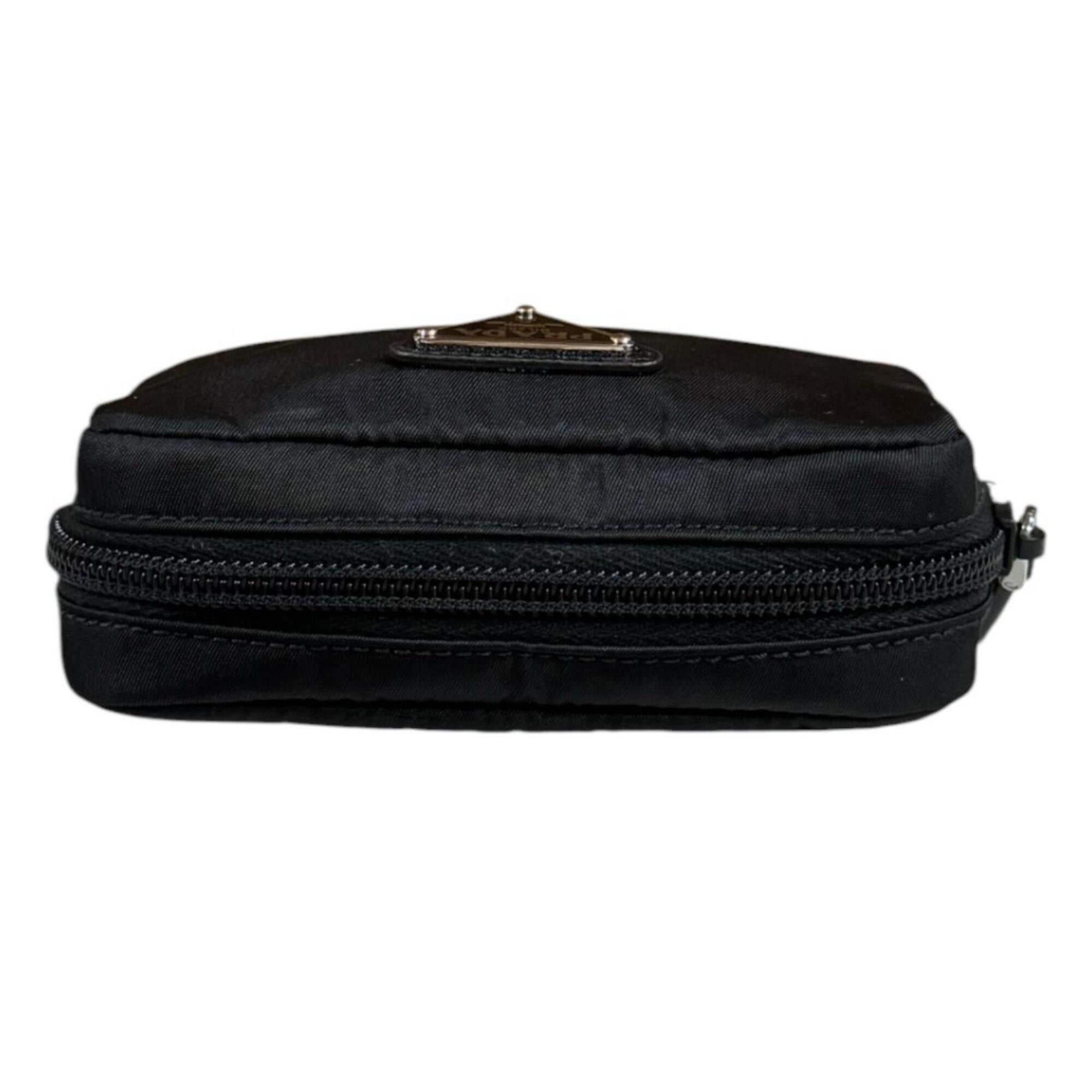 Prada Black Nylon Pouch (Pre-Owned)