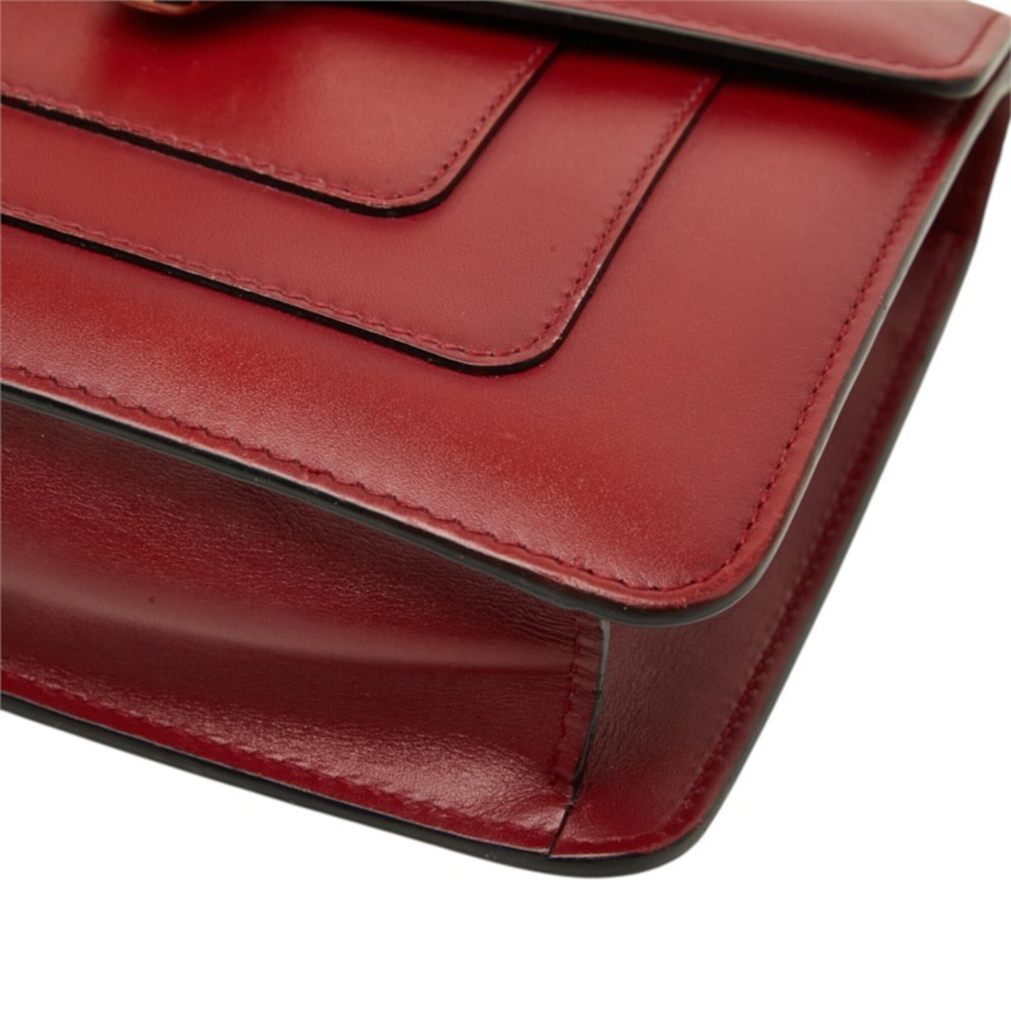 Bvlgari Red Color Wine Leather Shoulder Bag (Pre-Owned)