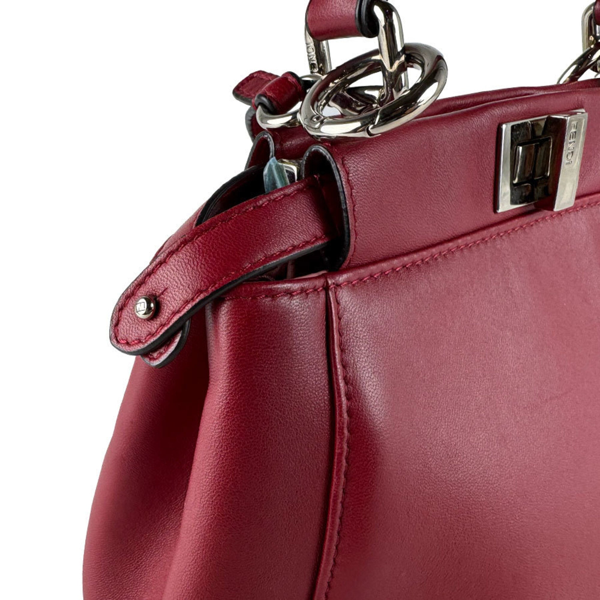Fendi Red Color Leather Handbag Shoulder Bag (Pre-Owned)