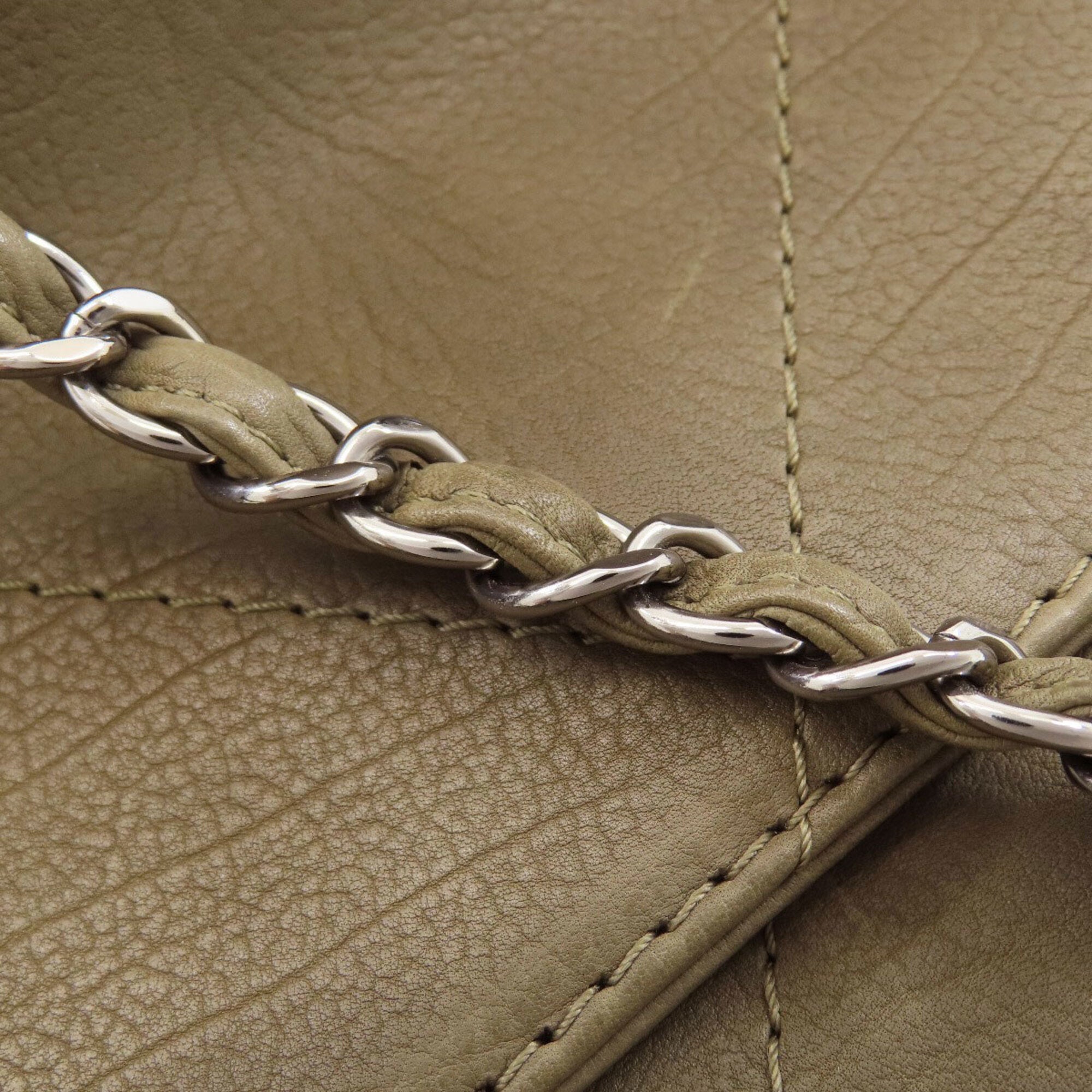 Chanel Khaki Leather Tote Bag (Pre-Owned)