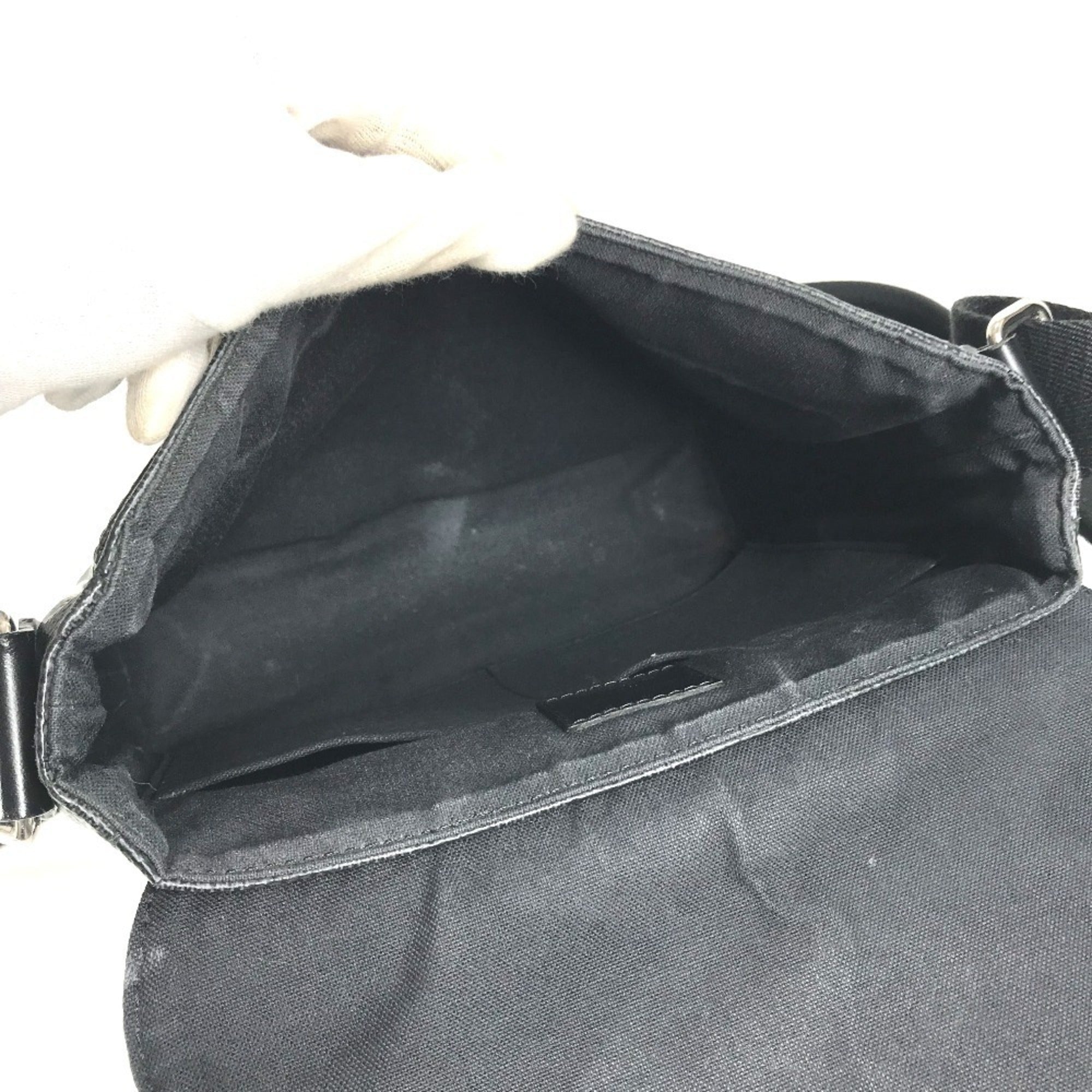 Louis Vuitton Black Damier Graphite Messenger Bag Shoulder Bag (Pre-Owned)