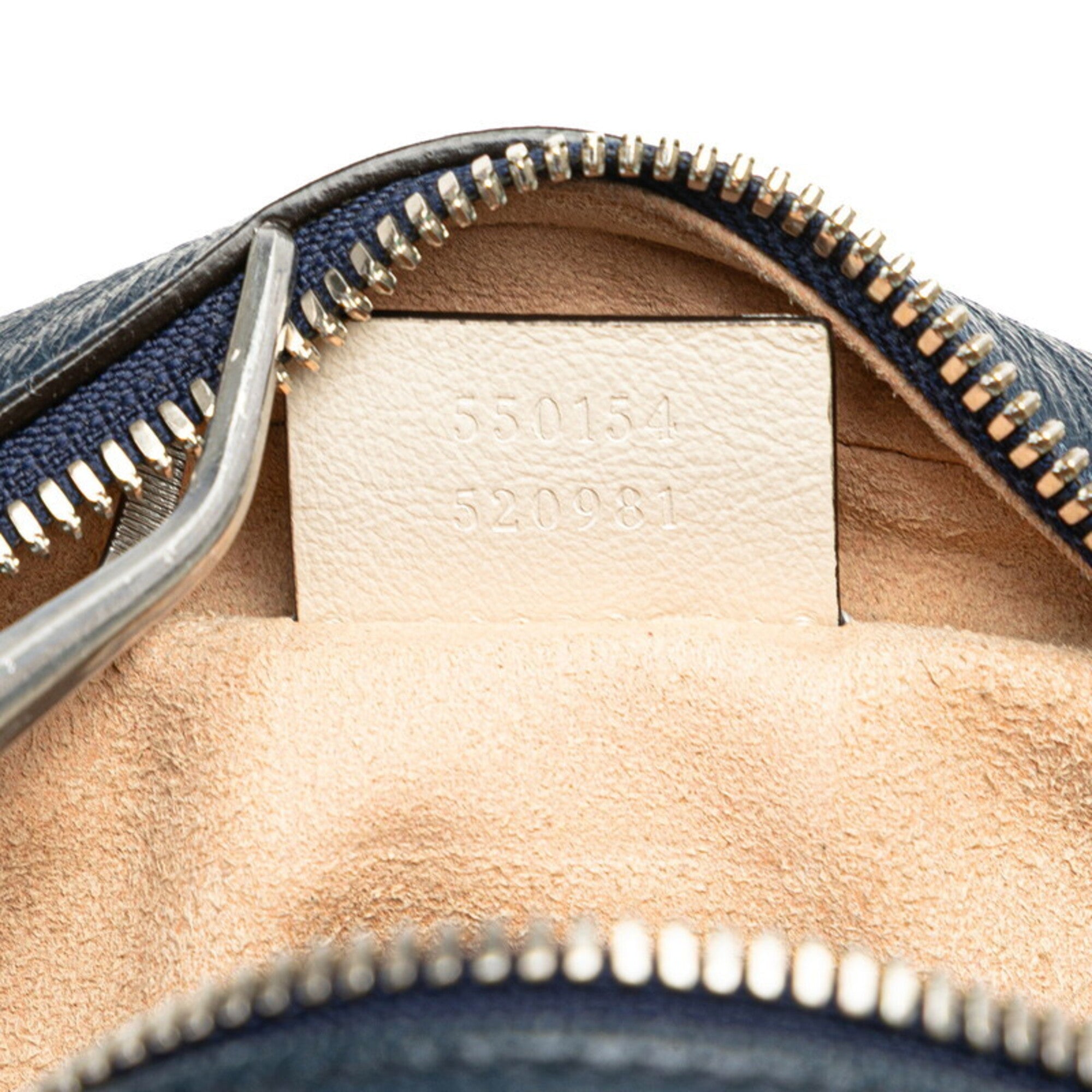 Gucci Navy White Leather Shoulder Bag (Pre-Owned)