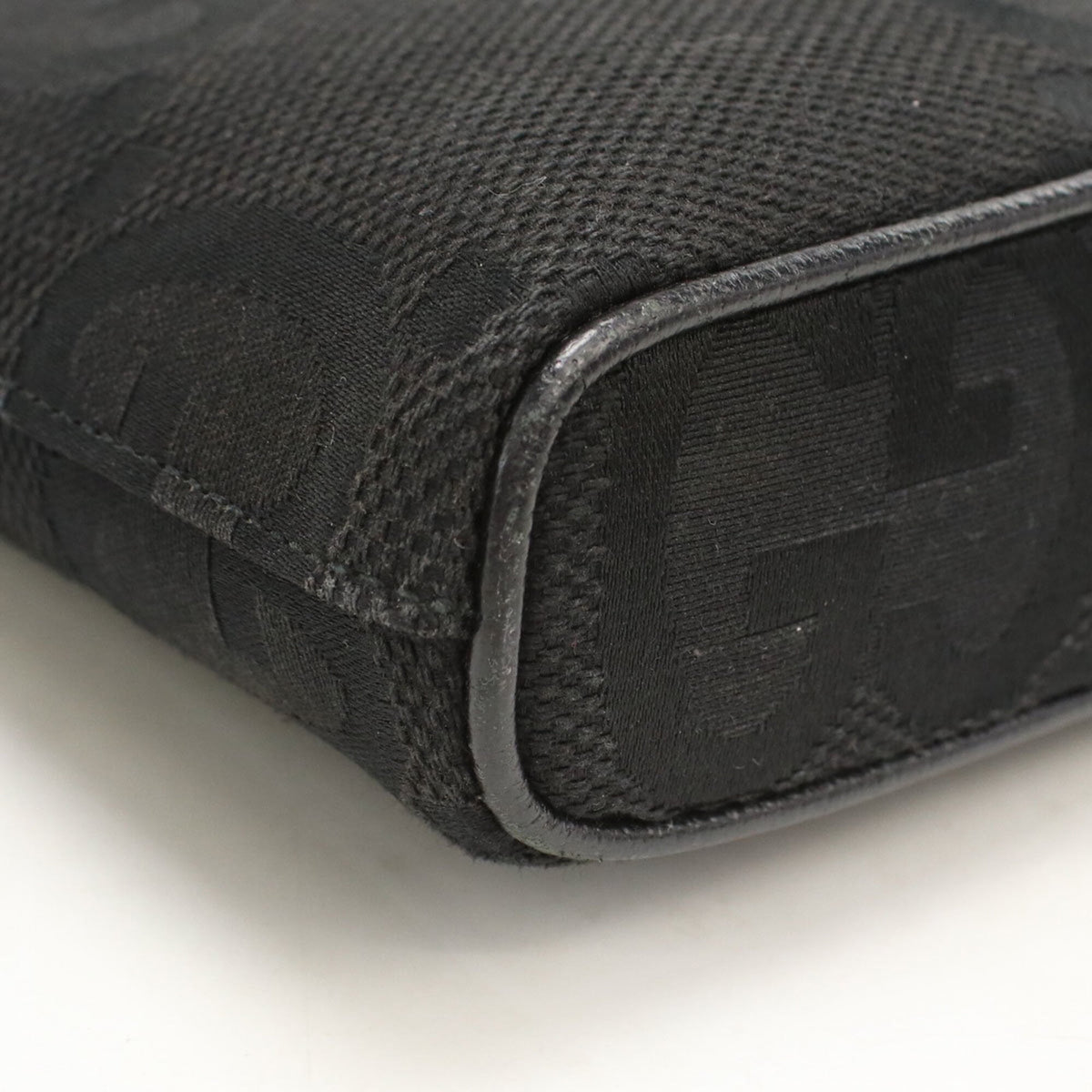 Gucci Black Canvas Clutch Bag Shoulder Bag (Pre-Owned)
