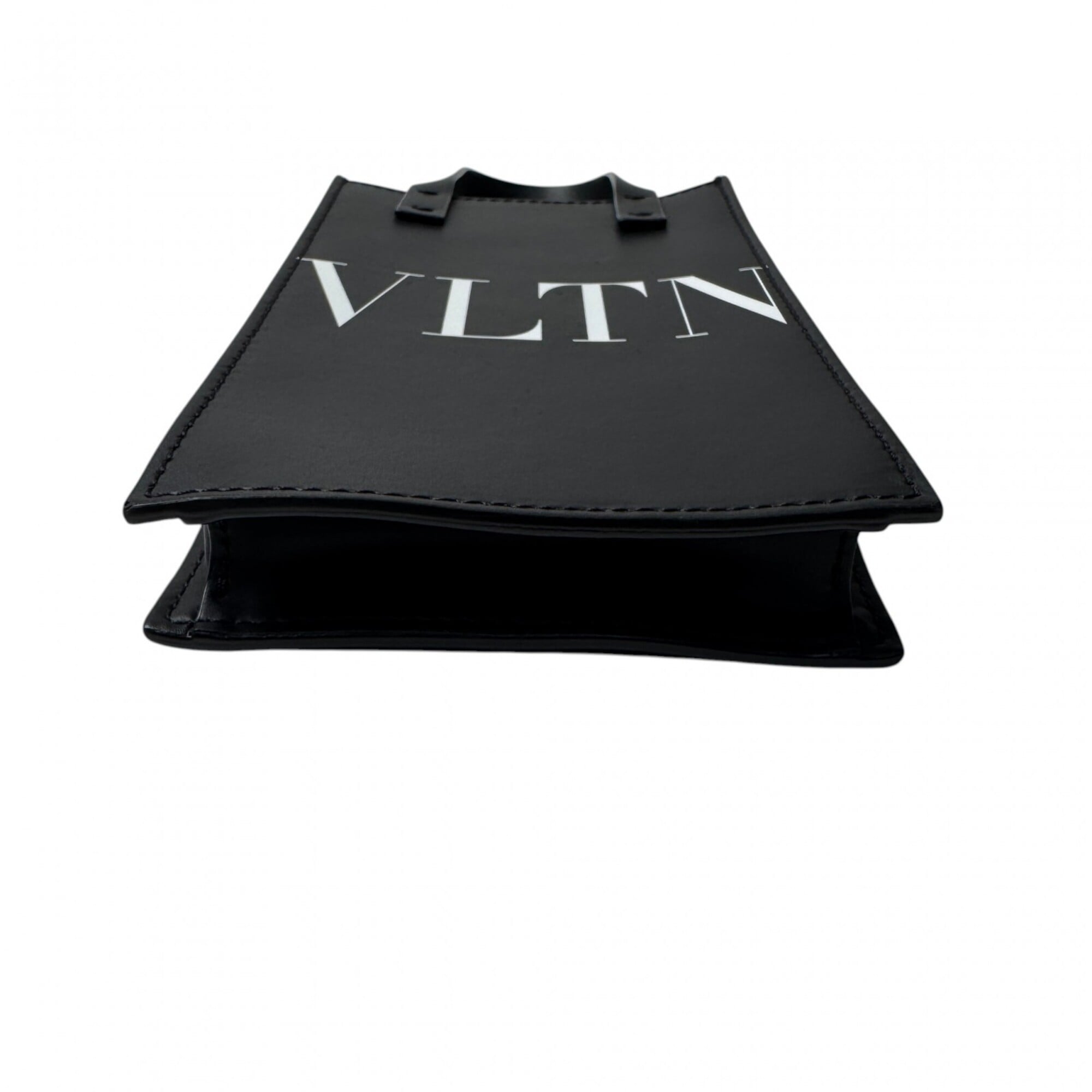 Valentino Black Leather Handbag Shoulder Bag (Pre-Owned)