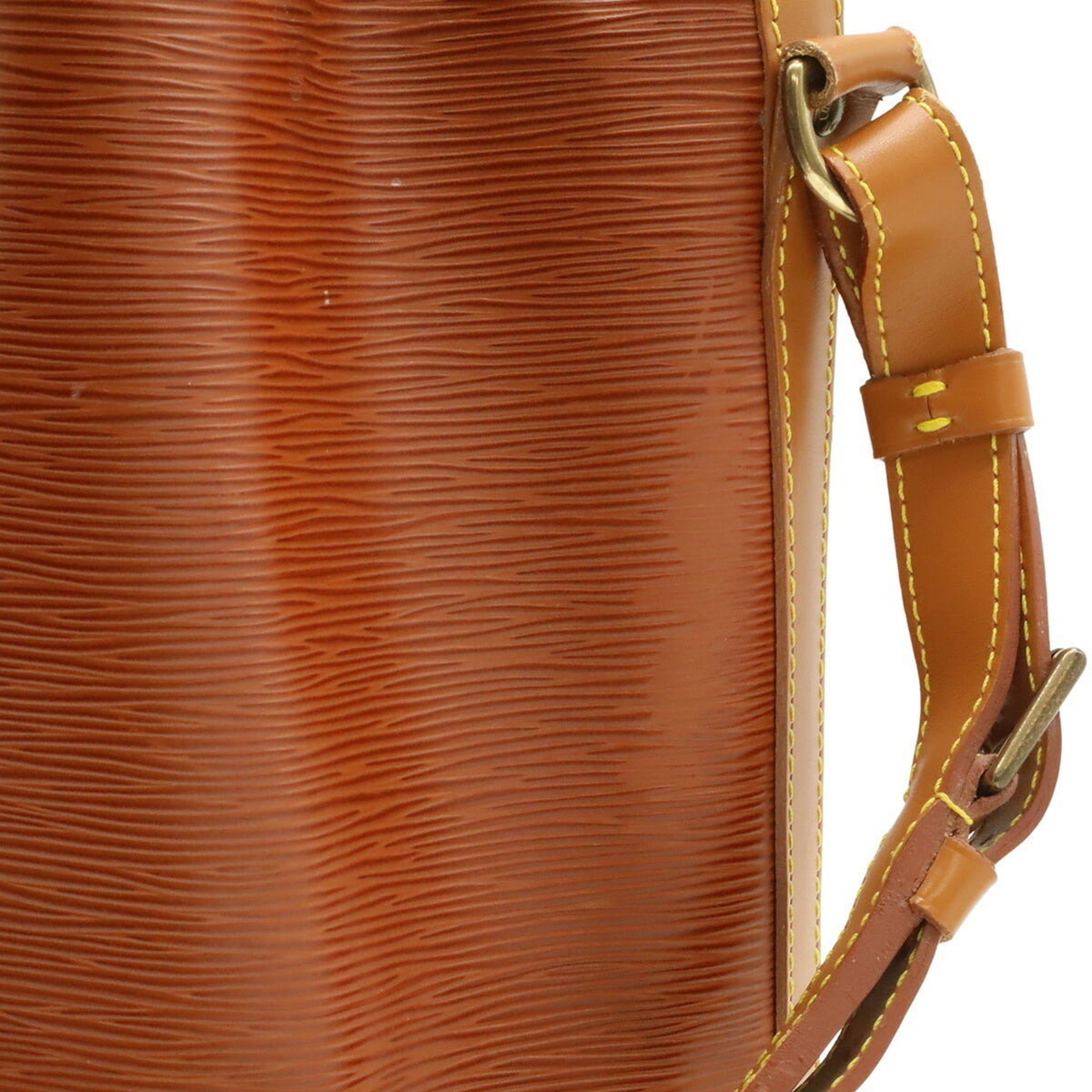 Louis Vuitton Brown Leather Shoulder Bag (Pre-Owned)