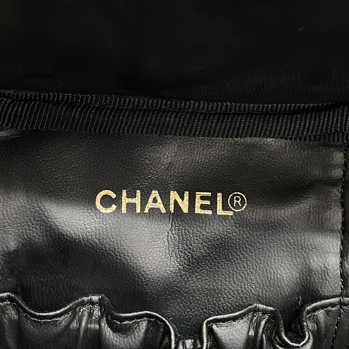 Chanel Black Patent Leather Vanity Bag (Pre-Owned)