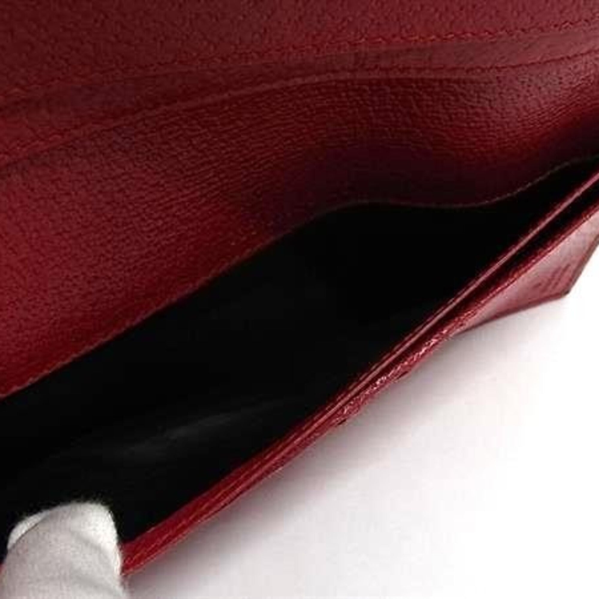 Gucci Red Color Leather Long Wallet (Bi-Fold) (Pre-Owned)