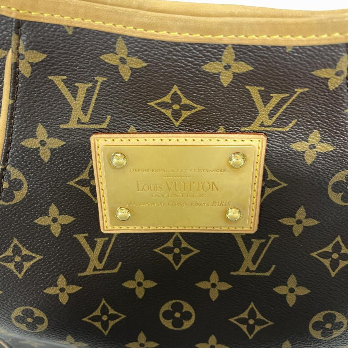 Louis Vuitton Brown Monogram Canvas Shoulder Bag (Pre-Owned)