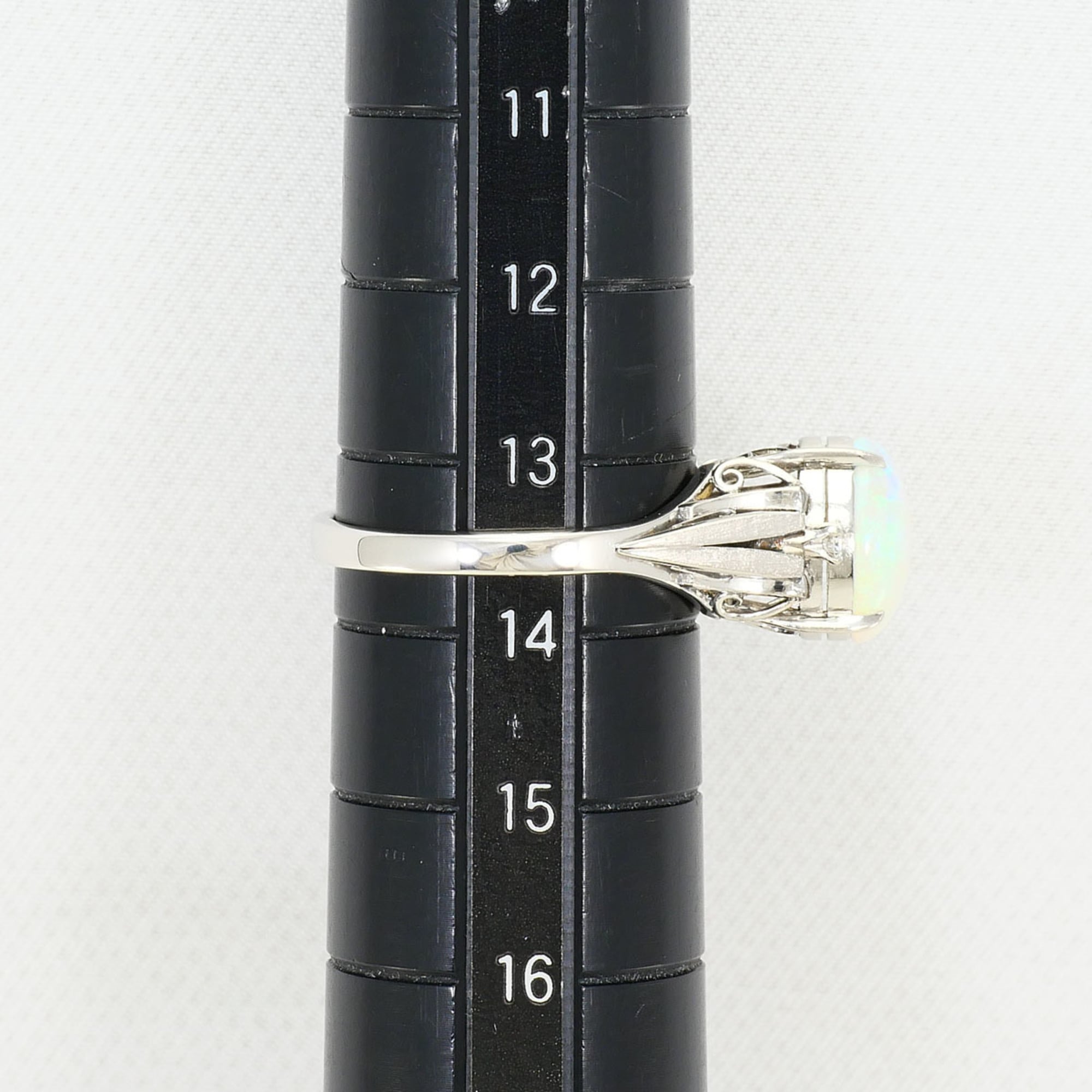 Unbranded Platinum Platinum 900 Band Ring (Pre-Owned)