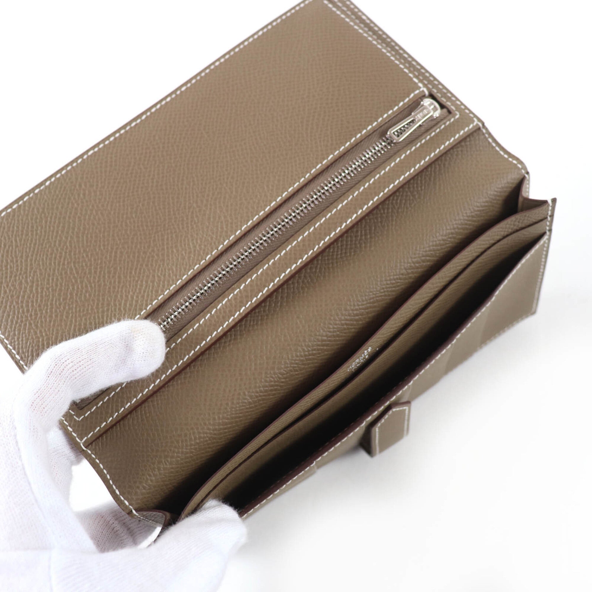 Hermes Etoupe Gray Leather Long Wallet (Bi-Fold) (Pre-Owned)