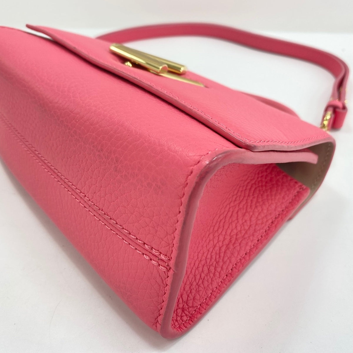 Louis Vuitton Pink Handbag (Pre-Owned)