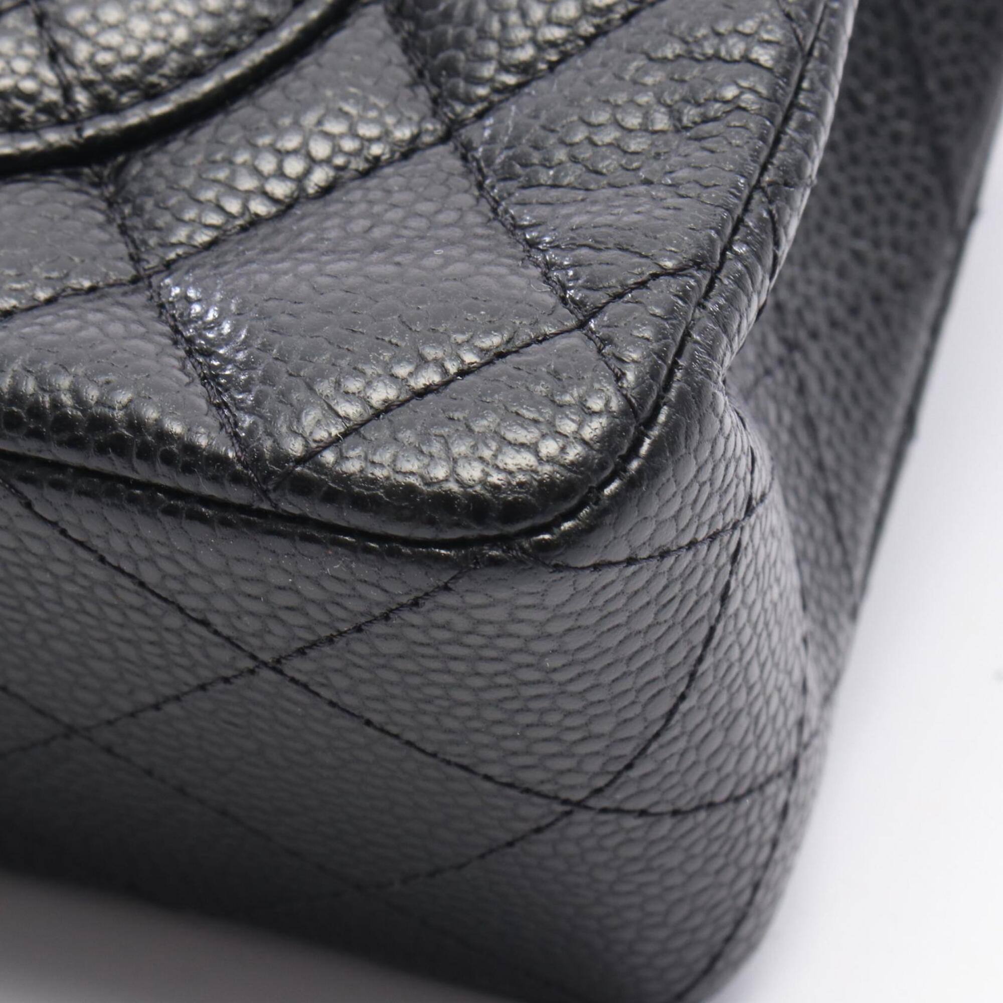 Chanel Black Grained Calfskin Handbag Shoulder Bag (Pre-Owned)
