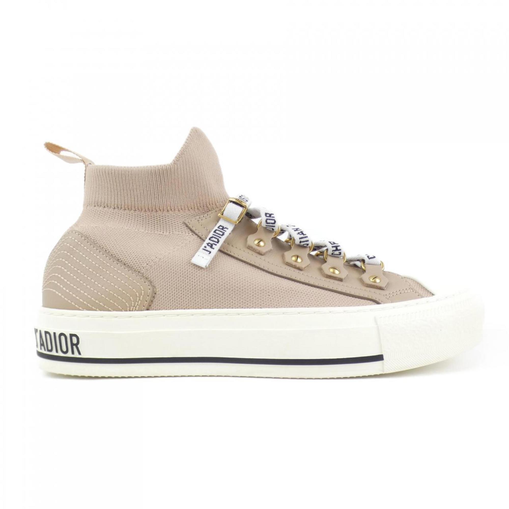 Christian Dior Beige Sneakers (Pre-Owned)
