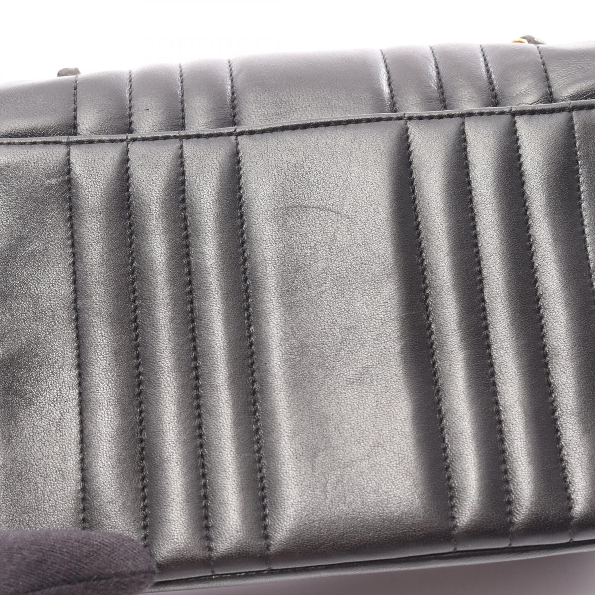 Chanel Black Leather Handbag Shoulder Bag (Pre-Owned)