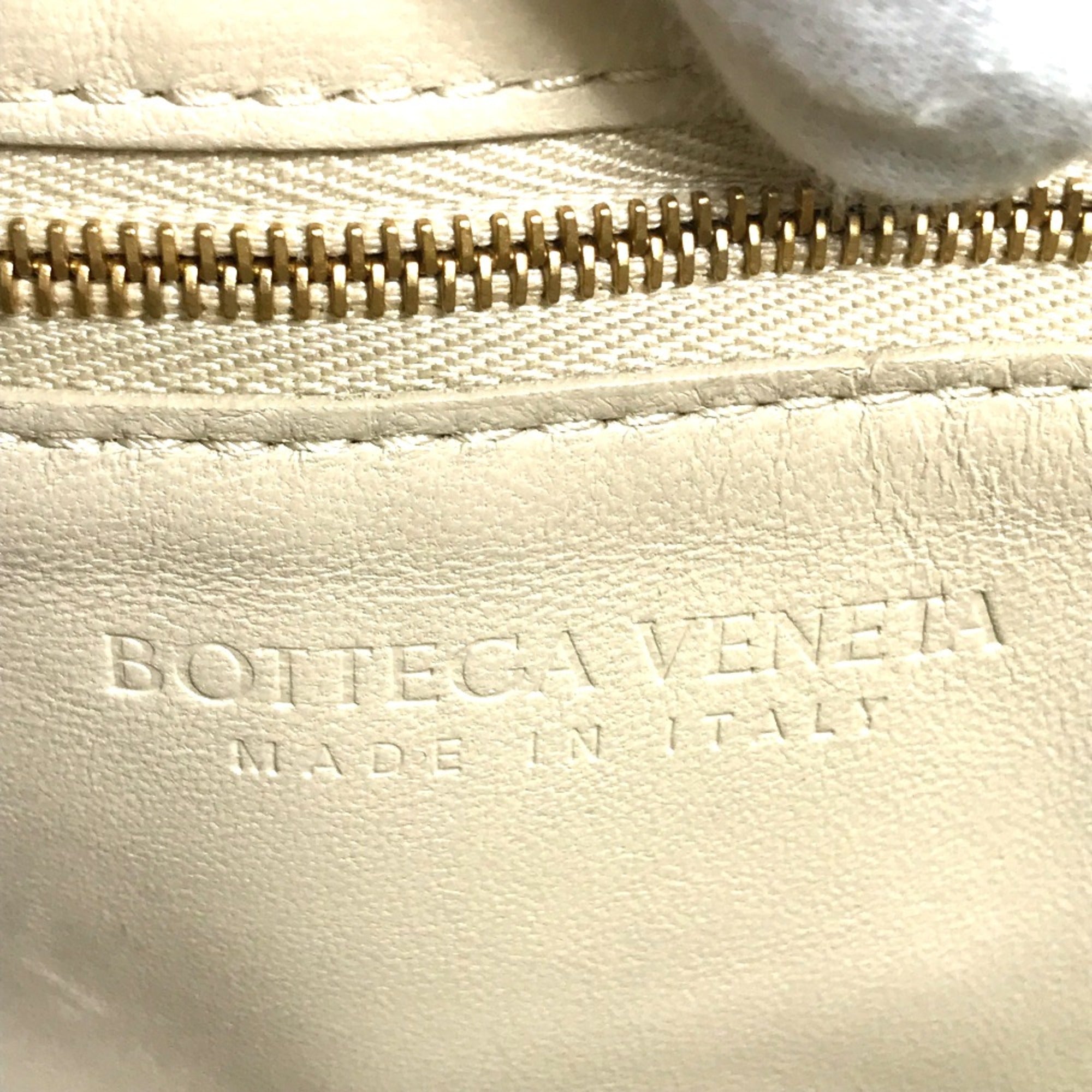 Bottega Veneta Beige Leather Shoulder Bag (Pre-Owned)