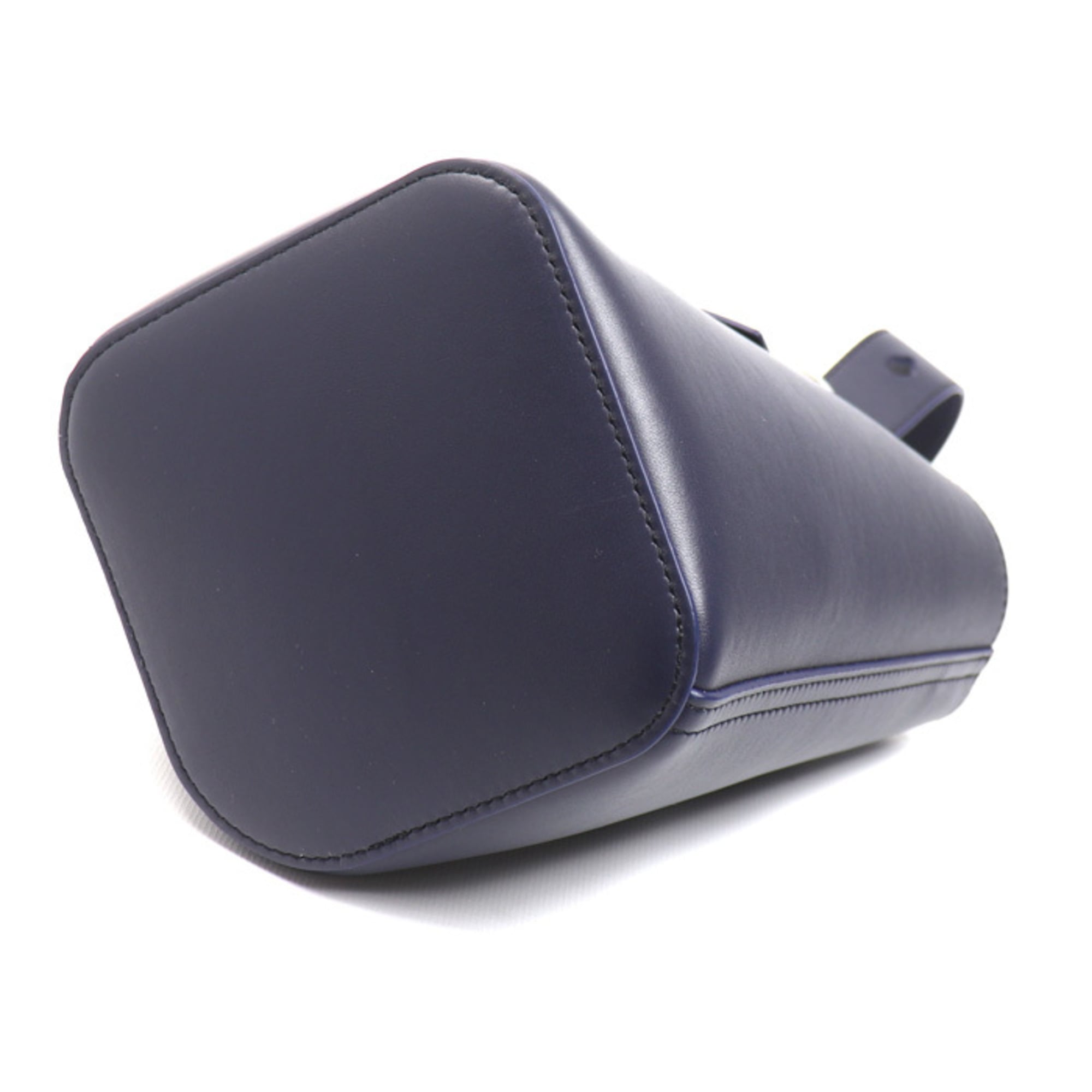 Loewe Navy Leather Shoulder Bag (Pre-Owned)