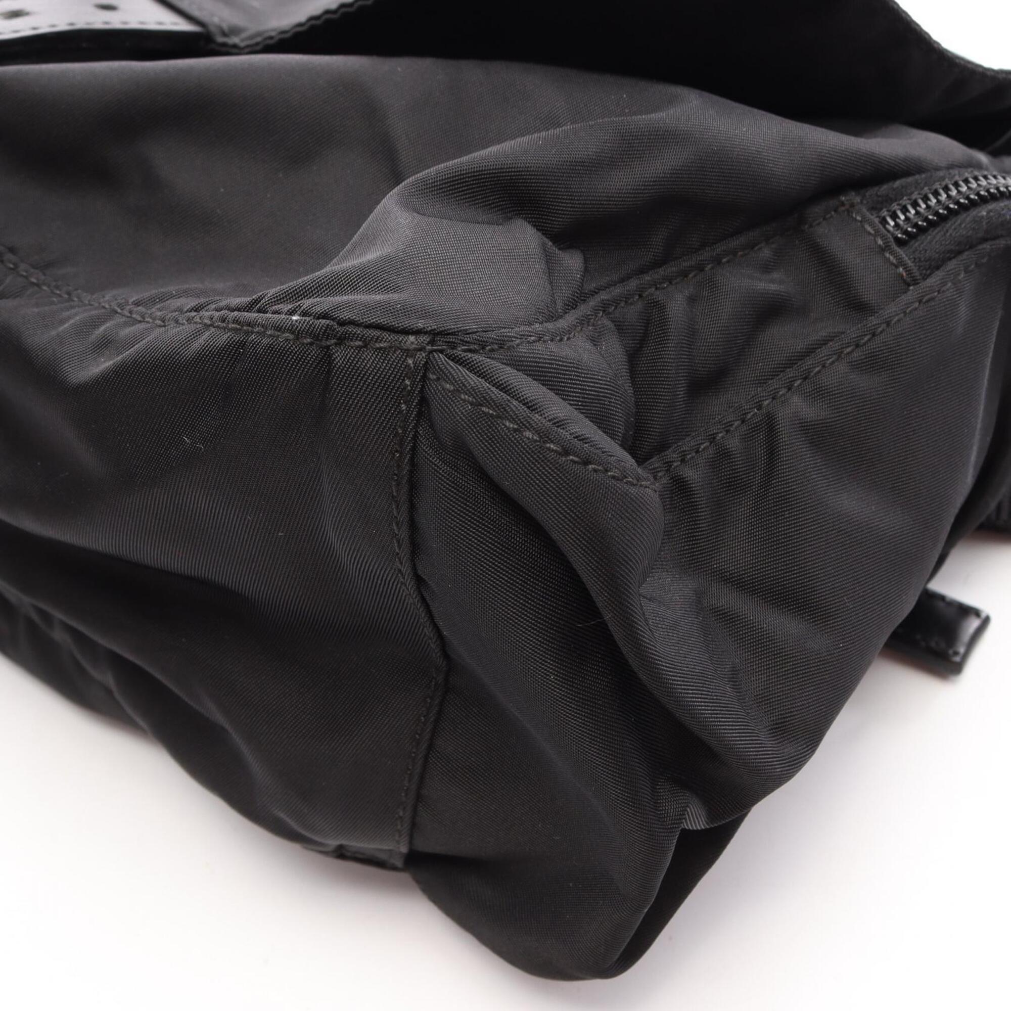 Prada Black Nylon Handbag Shoulder Bag (Pre-Owned)