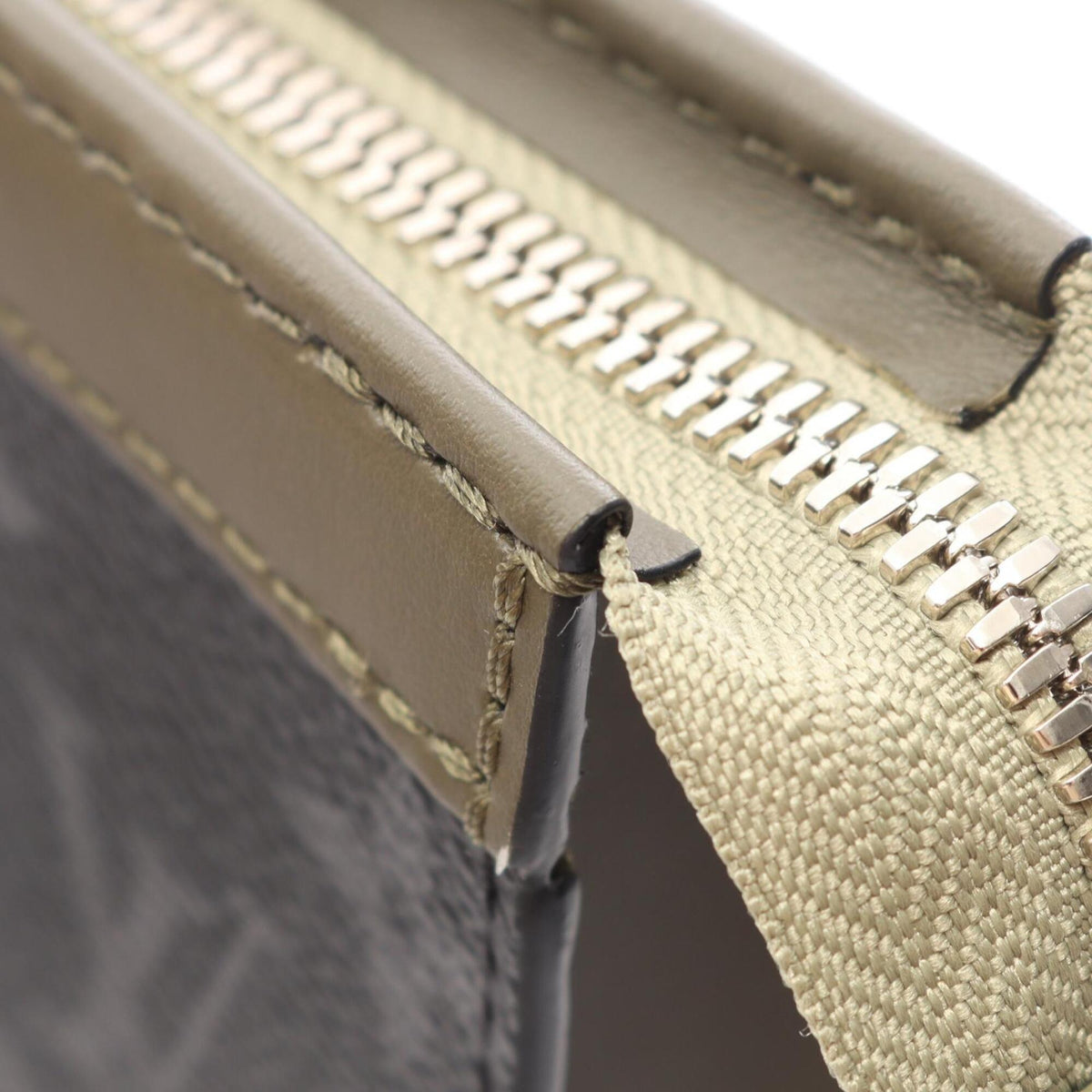 Louis Vuitton Monogram Eclipse Black Khaki Monogram Eclipse Handbag Shoulder Bag (Pre-Owned)