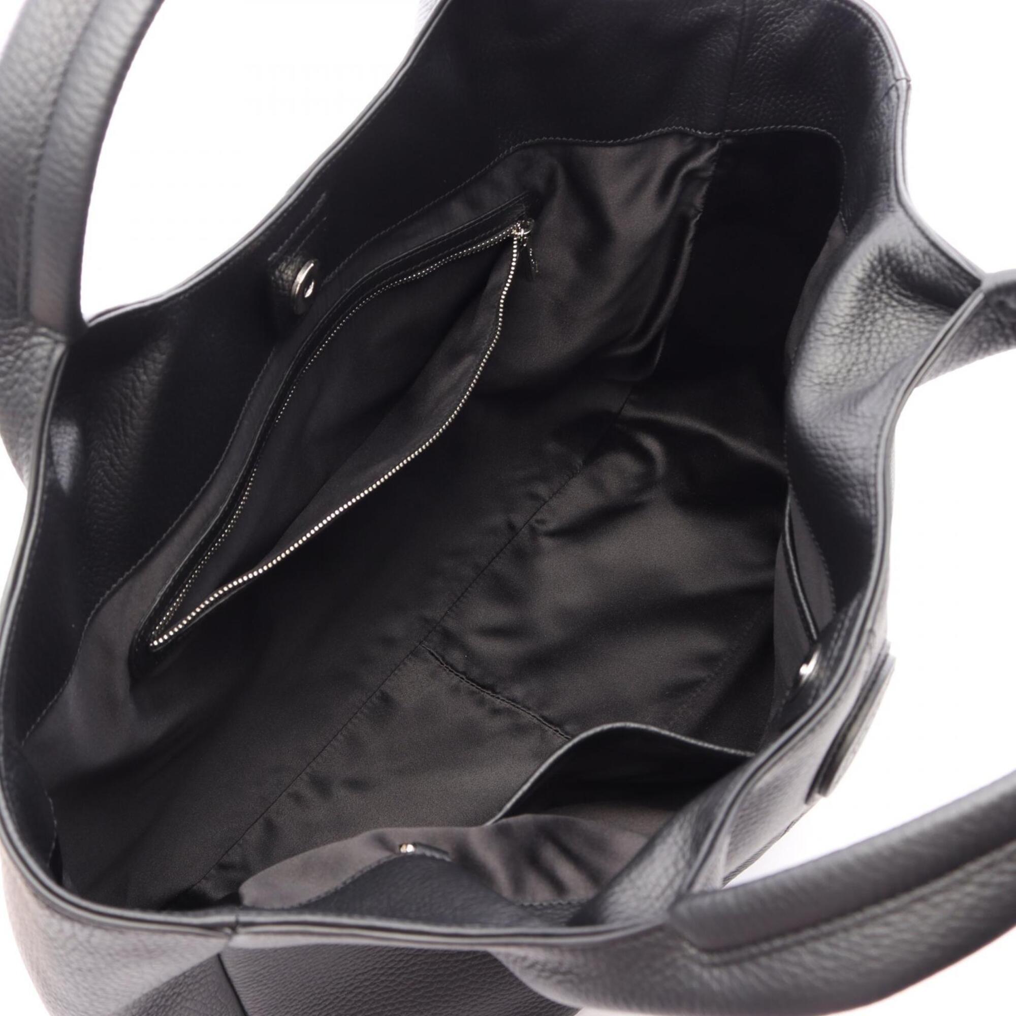 Tod's Black Leather Handbag Tote Bag (Pre-Owned)