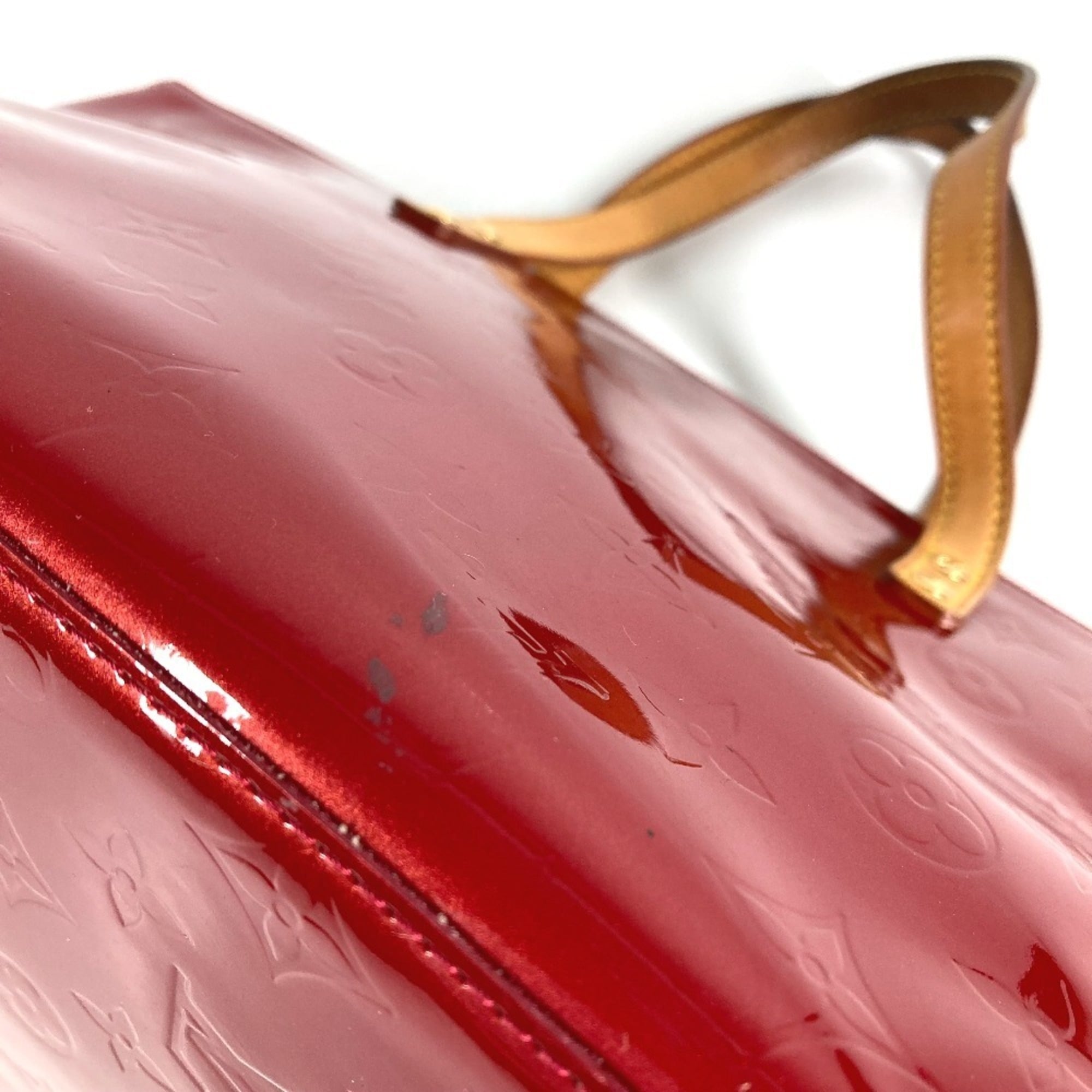 Louis Vuitton Pomme D'amour Red Color Monogram Vernis Canvas Shoulder Bag Tote Bag (Pre-Owned)
