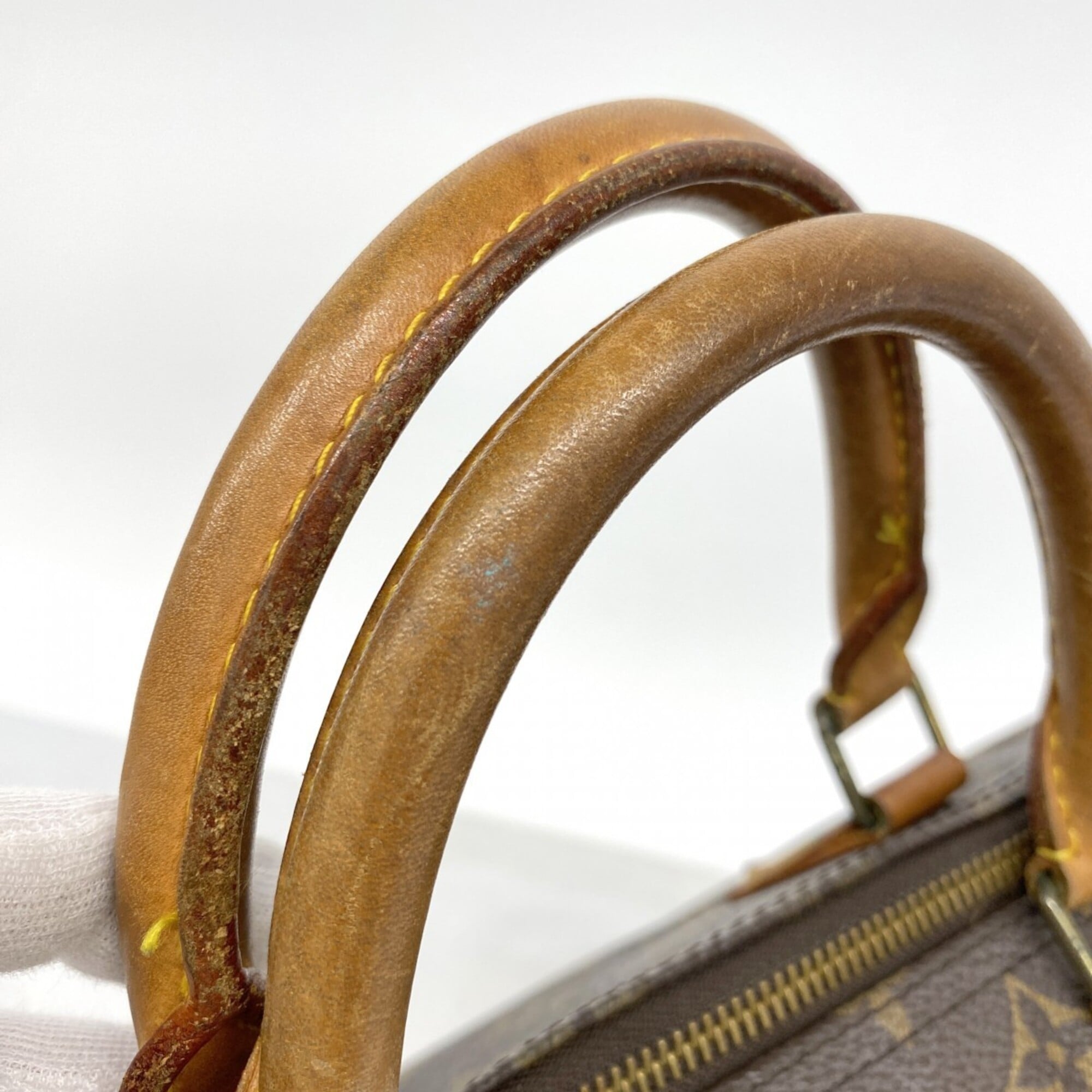 Louis Vuitton Brown Handbag (Pre-Owned)