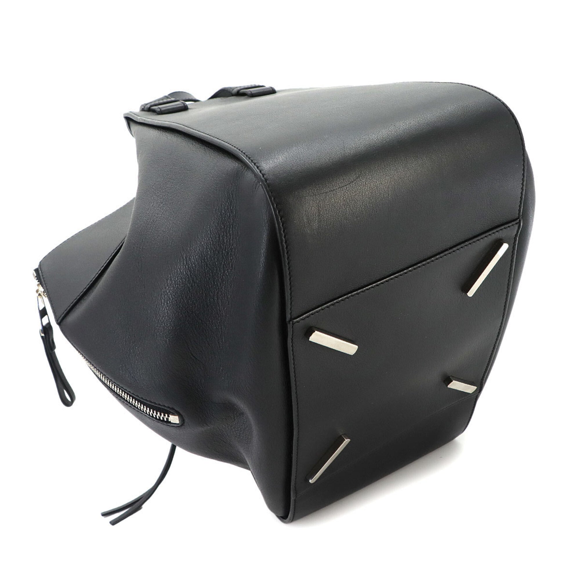 Loewe Black Leather Handbag (Pre-Owned)