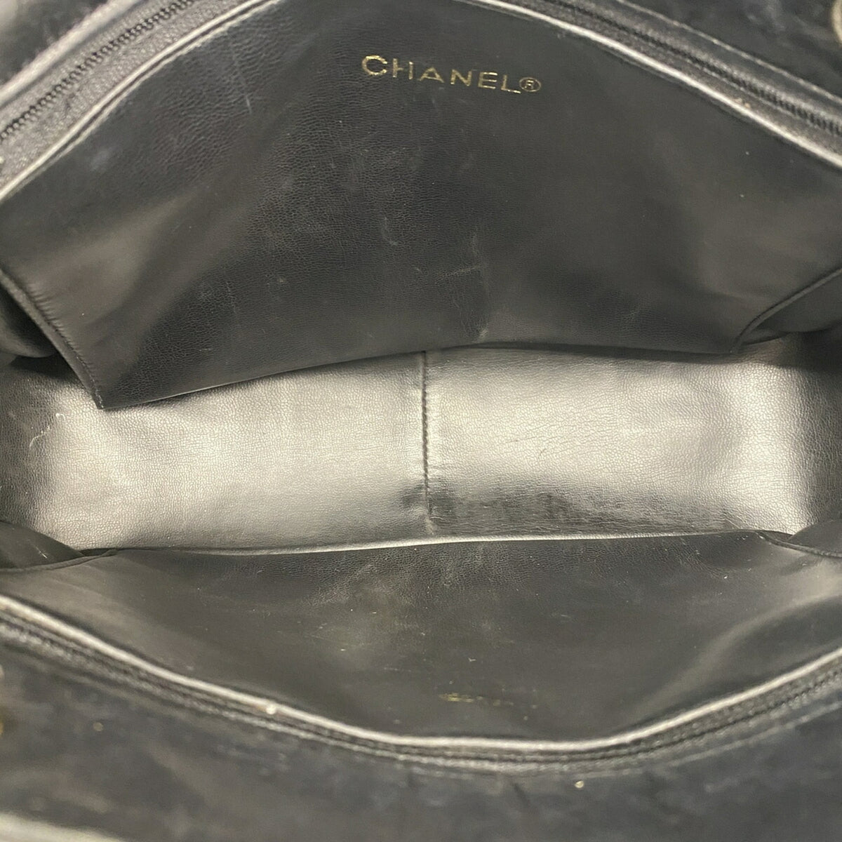 Chanel Black Leather Tote Bag (Pre-Owned)