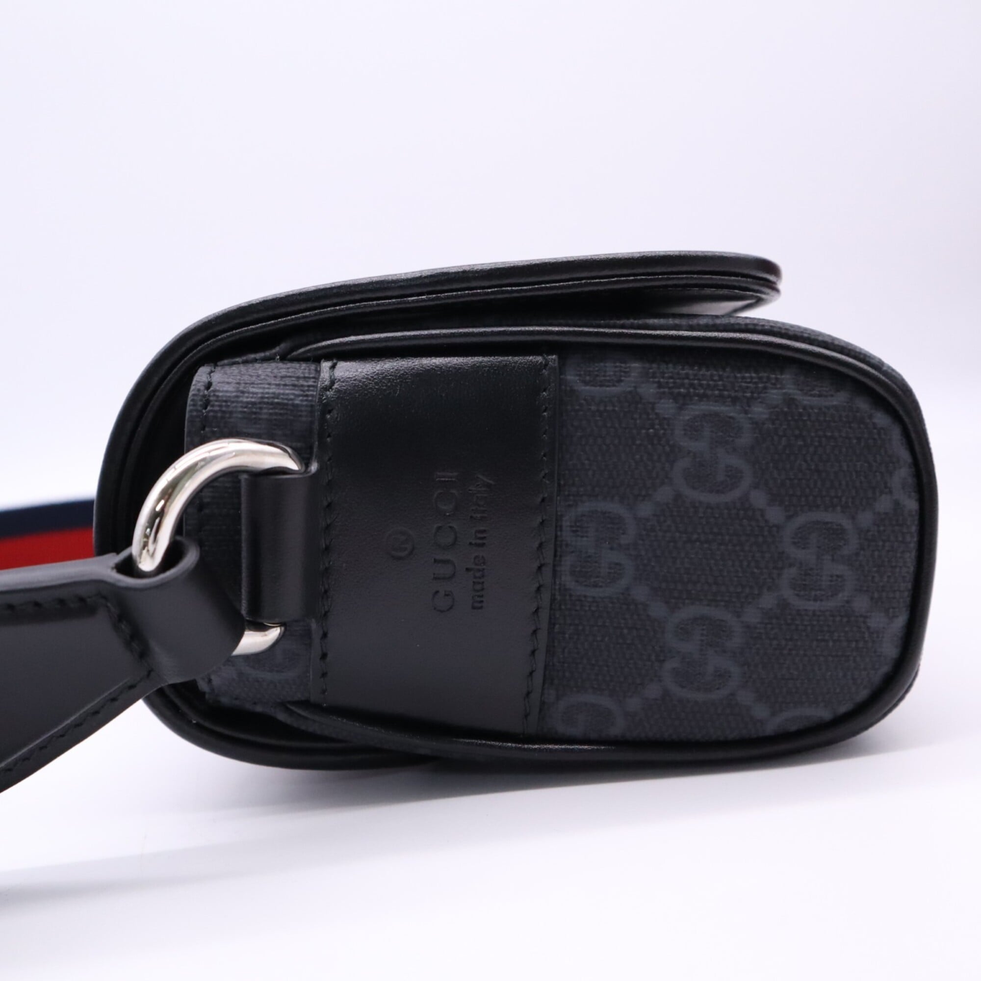 Gucci Black Gray Coated Canvas Leather Crossbody Bag Shoulder Bag (Pre-Owned)