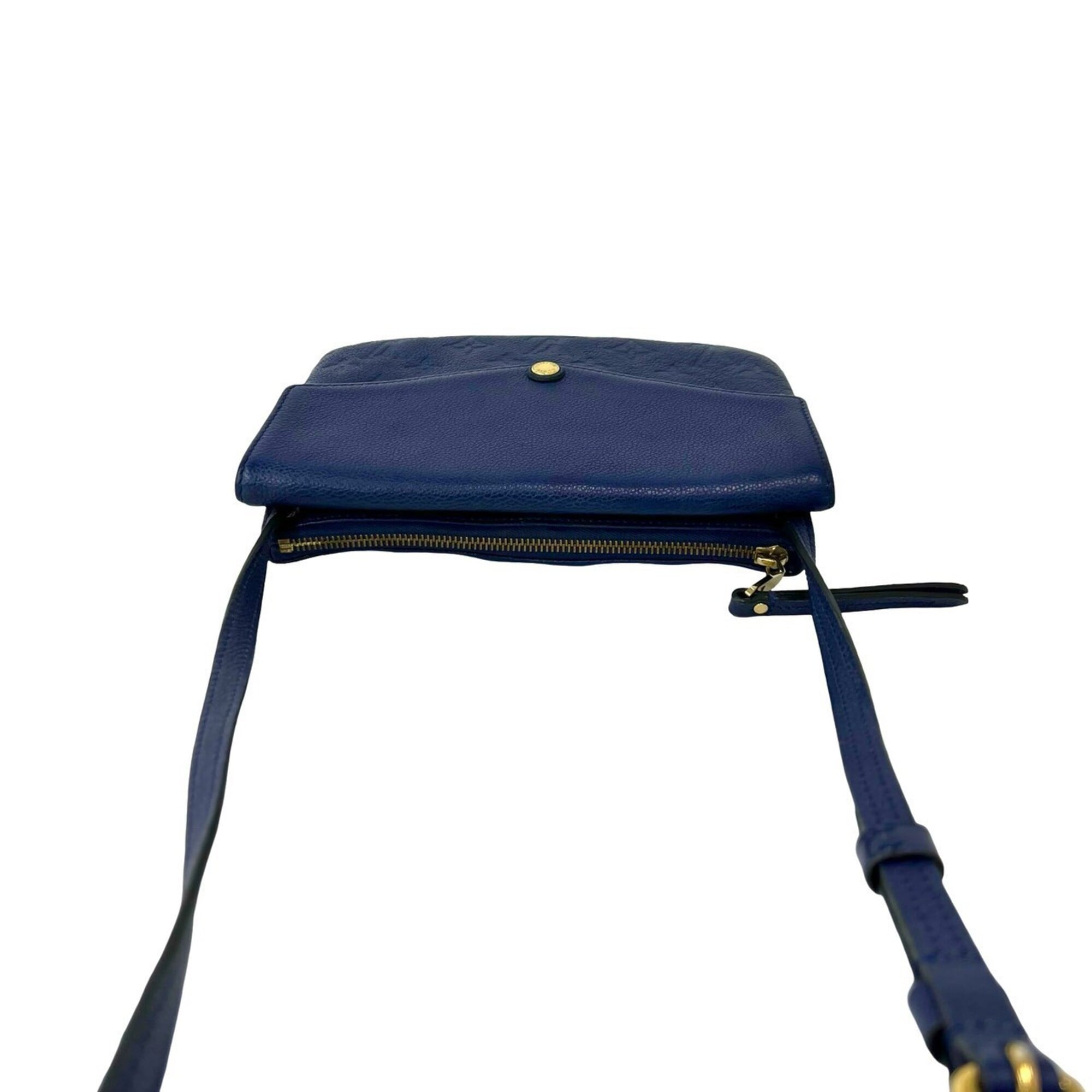 Louis Vuitton Blue Leather Pochette Shoulder Bag (Pre-Owned)