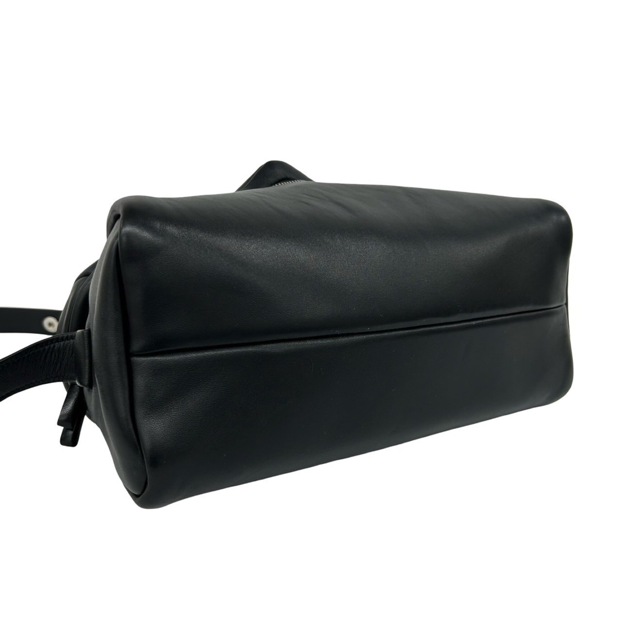 Prada Black Leather Crossbody Bag Pochette Shoulder Bag (Pre-Owned)