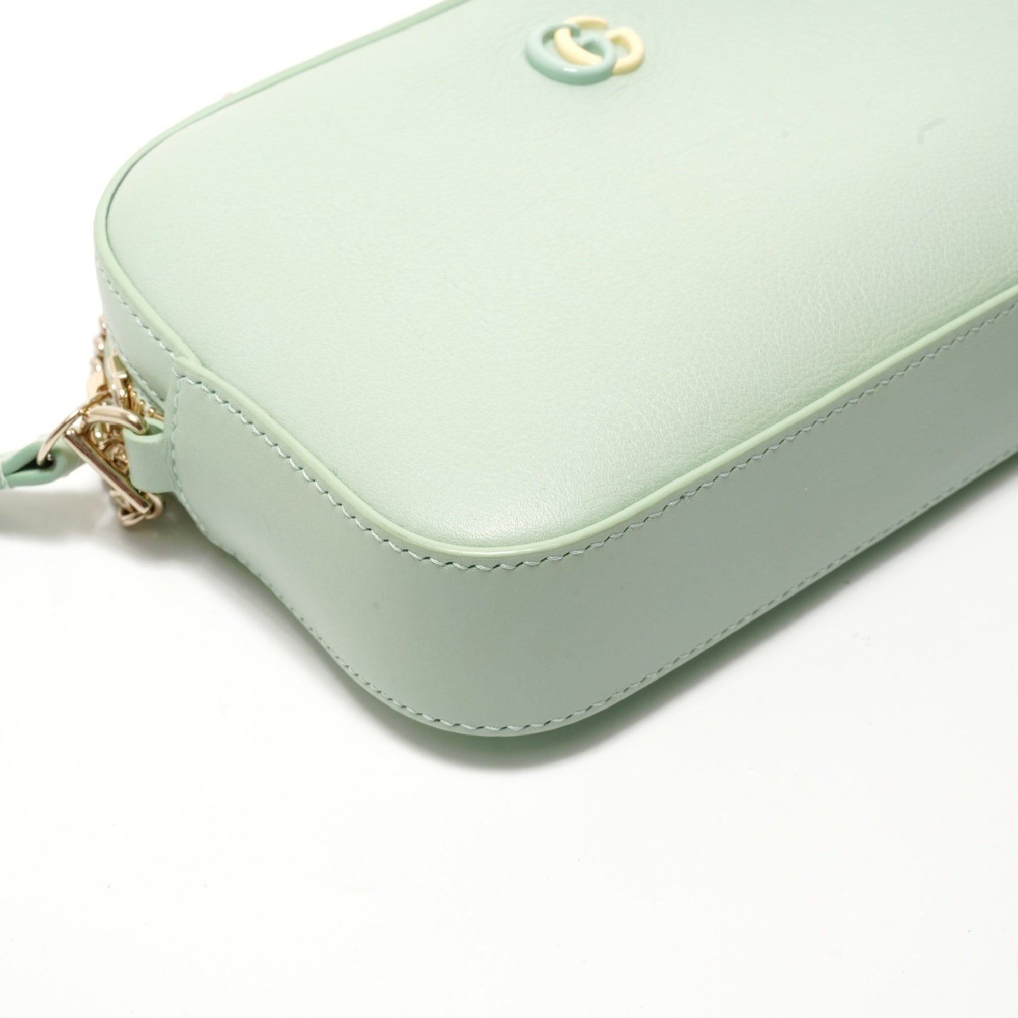 Gucci Green Shoulder Bag (Pre-Owned)
