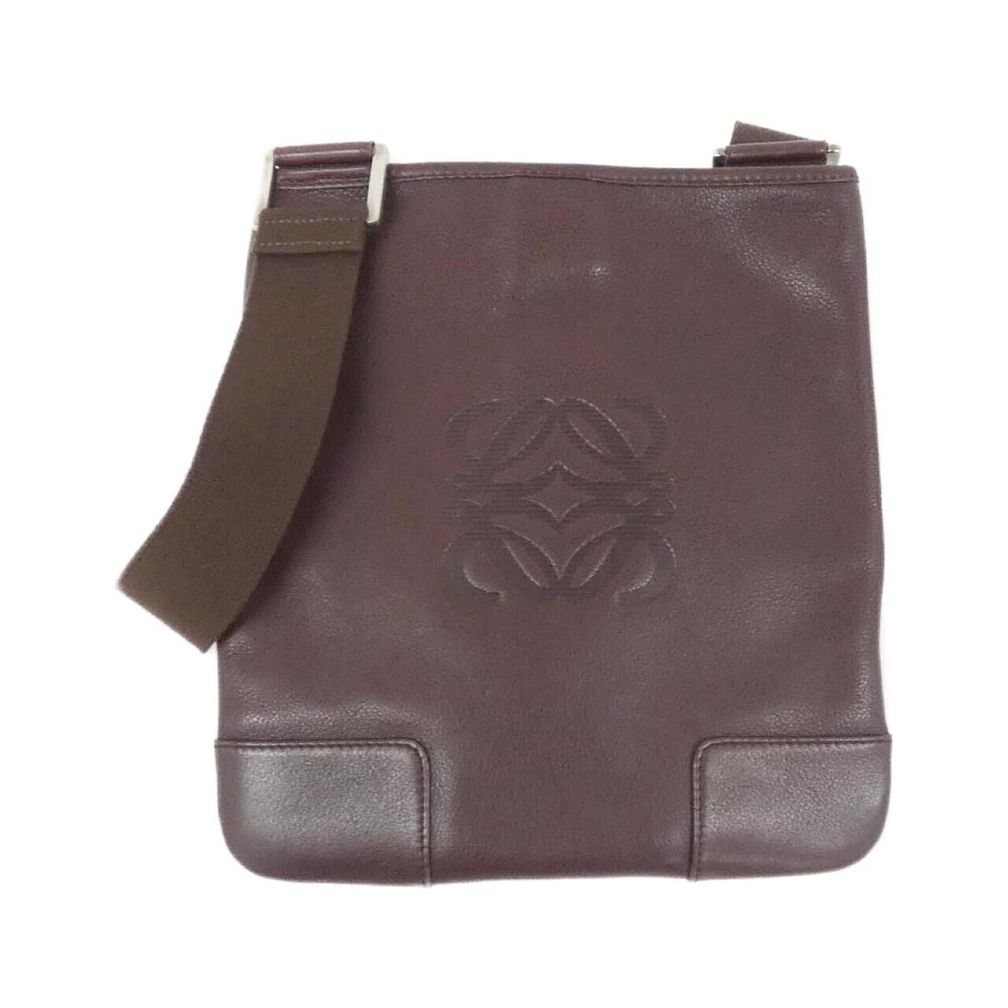 Loewe Brown Shoulder Bag (Pre-Owned)