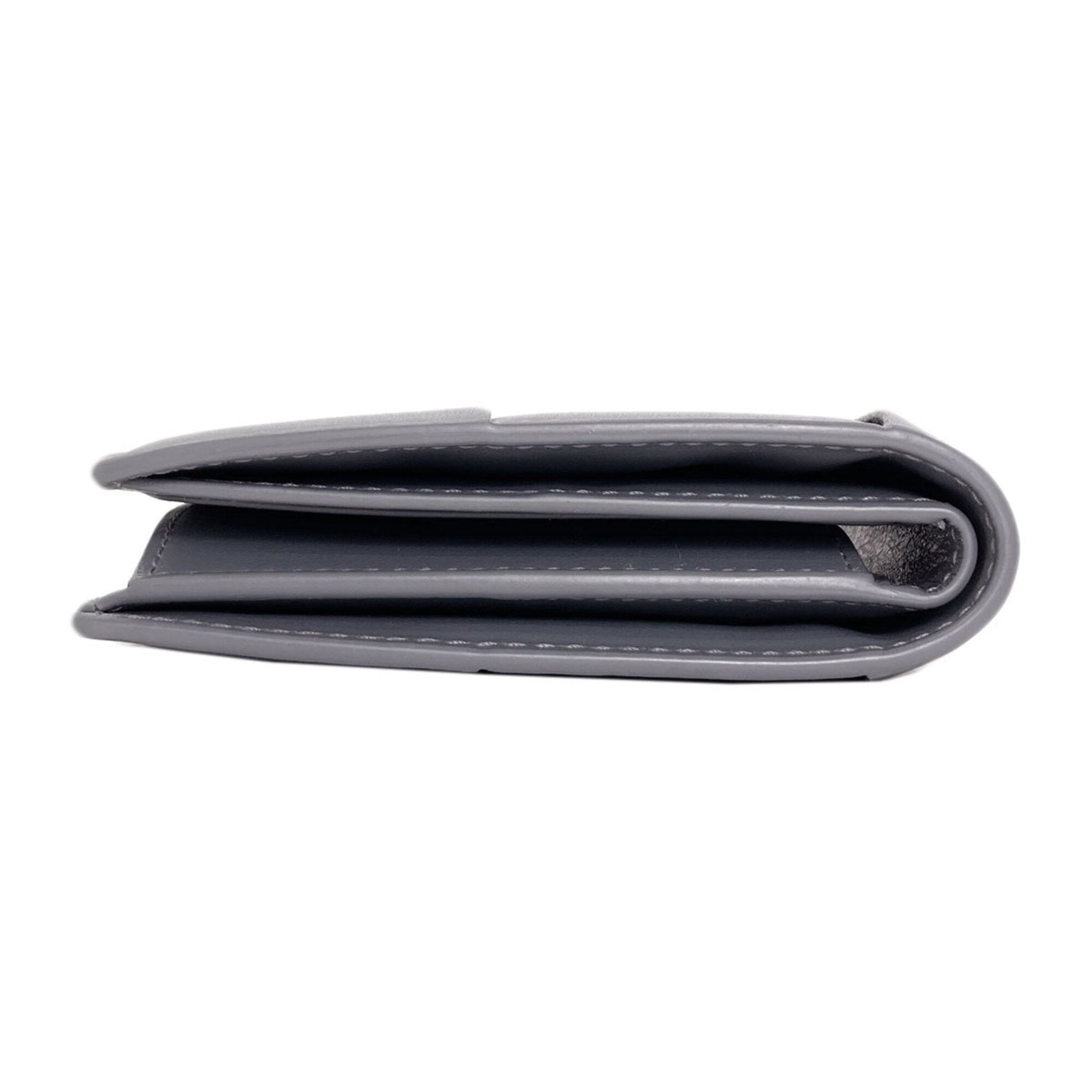 Bottega Veneta Gray Leather Wallet (Bi-Fold) (Pre-Owned)