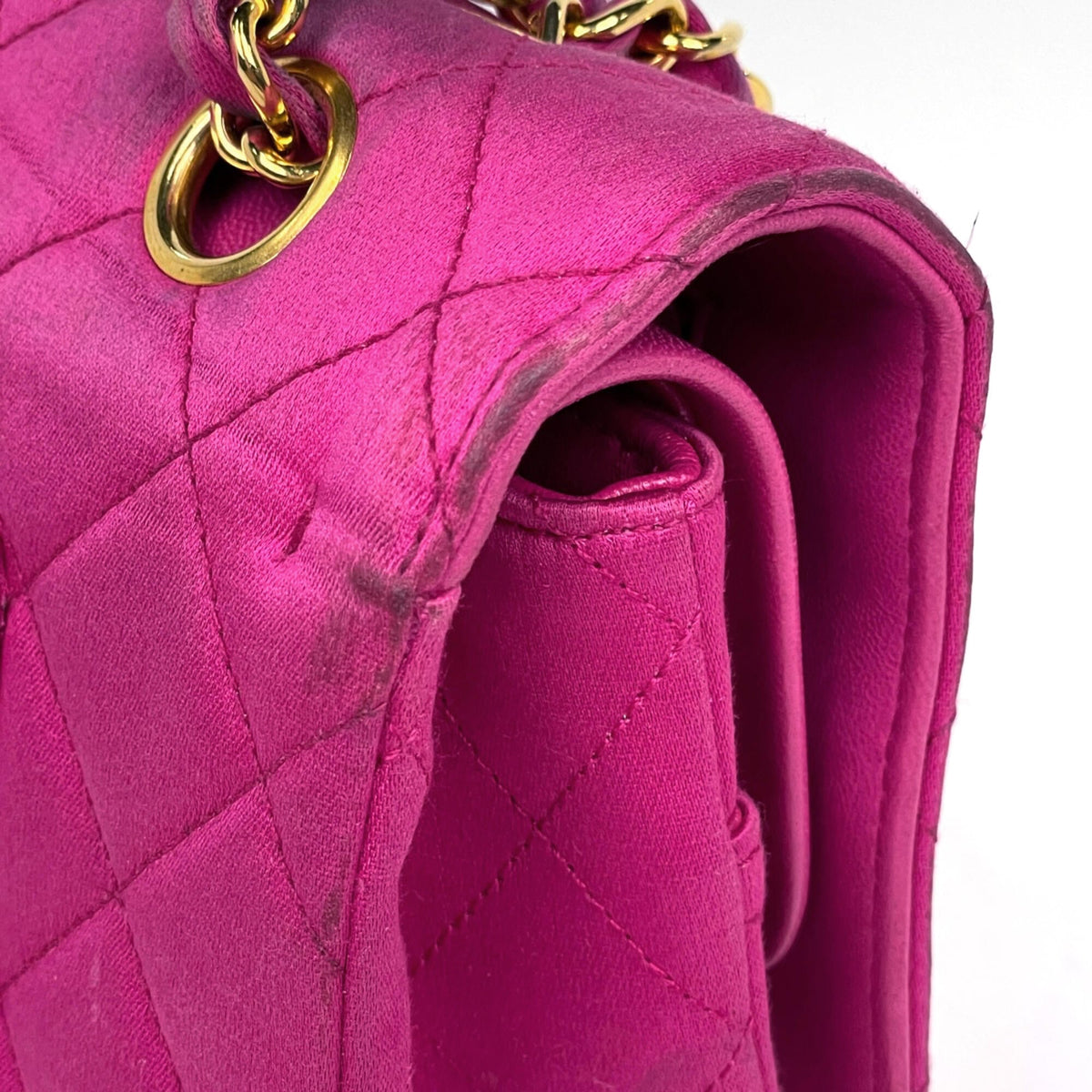 Chanel Pink Satin Leather Shoulder Bag (Pre-Owned)