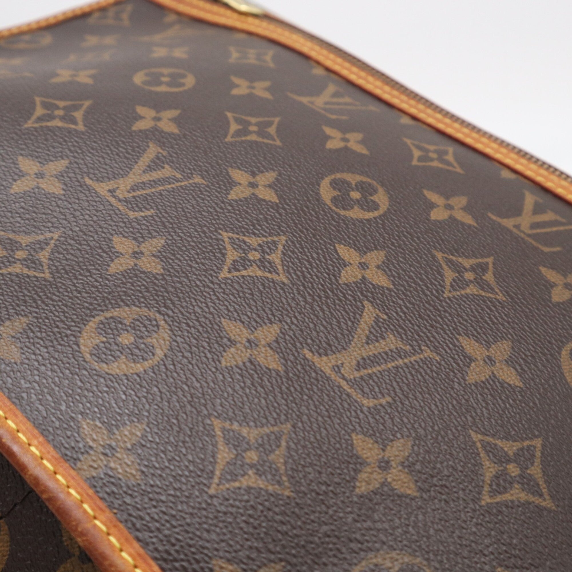 Louis Vuitton Monogram Beige Brown Coated Canvas Leather Shoulder Bag (Pre-Owned)