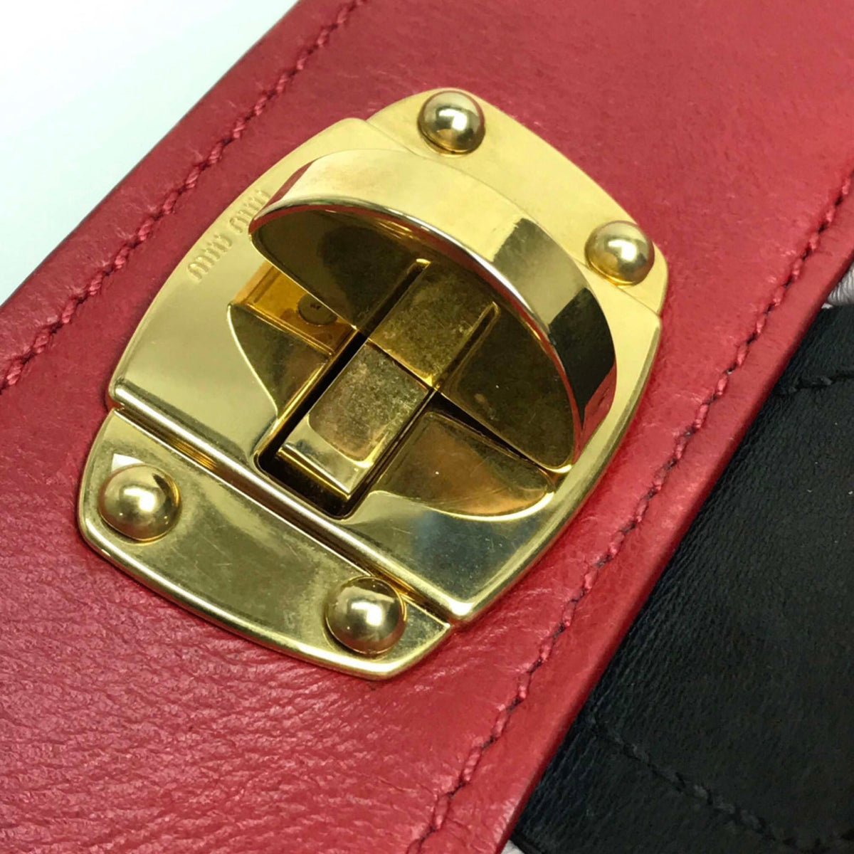 Miu Miu Matelasse Black Light Pink Leather Clutch Bag Handbag Shoulder Bag (Pre-Owned)