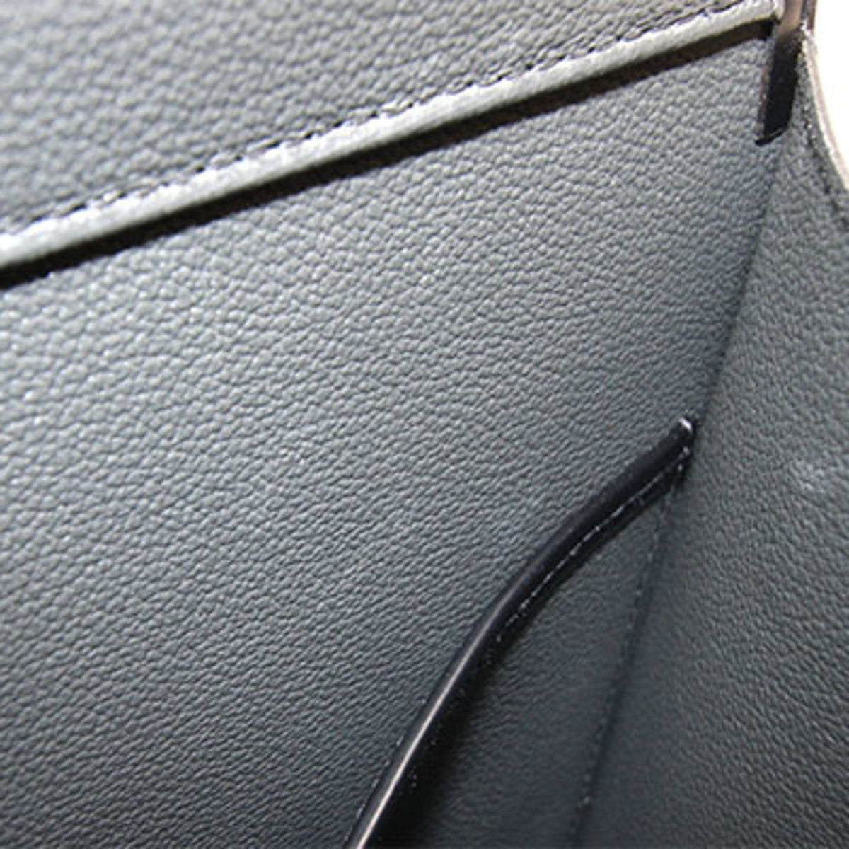 Louis Vuitton Epi Black Noir Epi Leather Handbag (Pre-Owned)