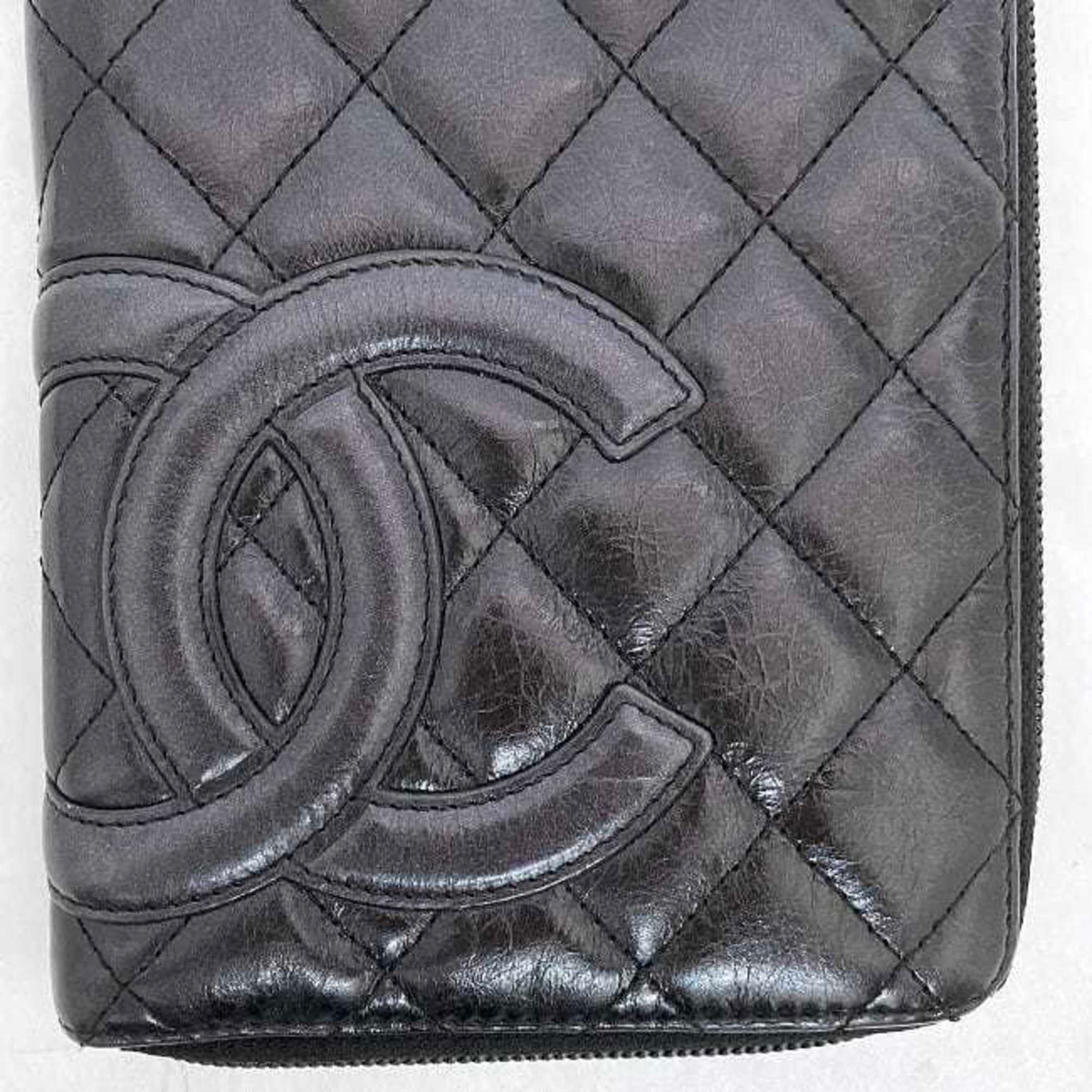Chanel Black Leather Long Wallet (Bi-Fold) (Pre-Owned)