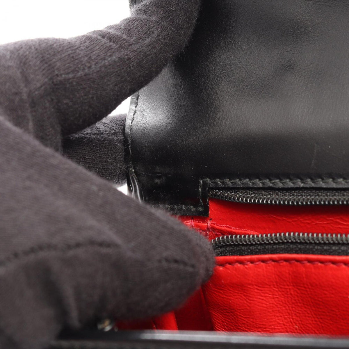 Gucci Black Leather Handbag (Pre-Owned)