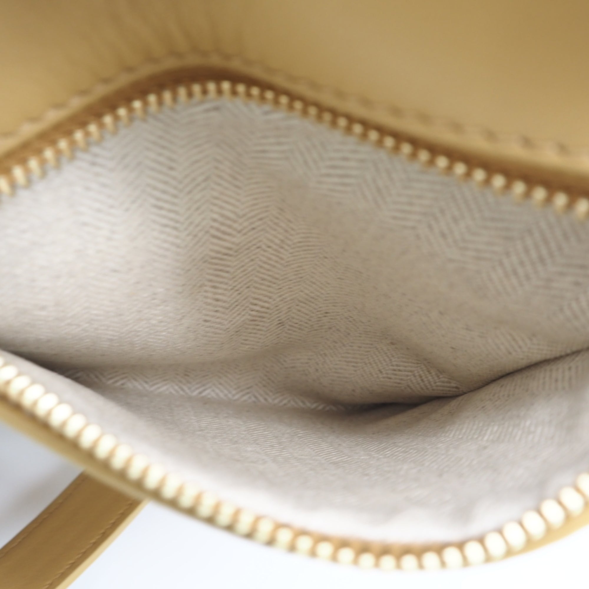 Loewe Puzzle Yellow Shoulder Bag (Pre-Owned)