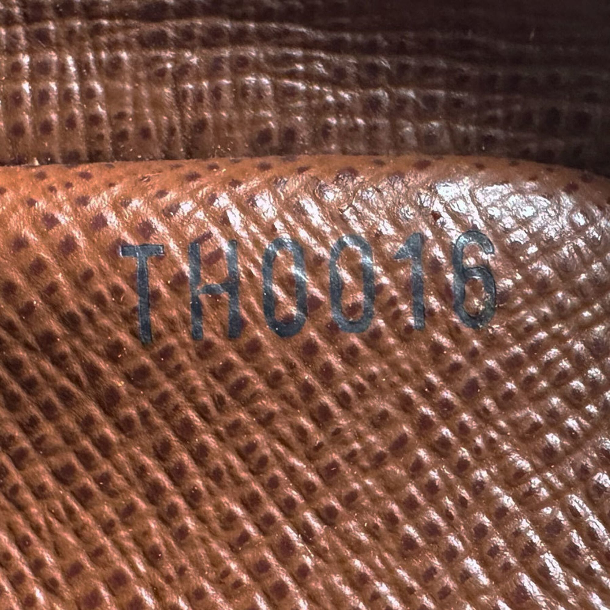 Louis Vuitton Brown Monogram Shoulder Bag (Pre-Owned)