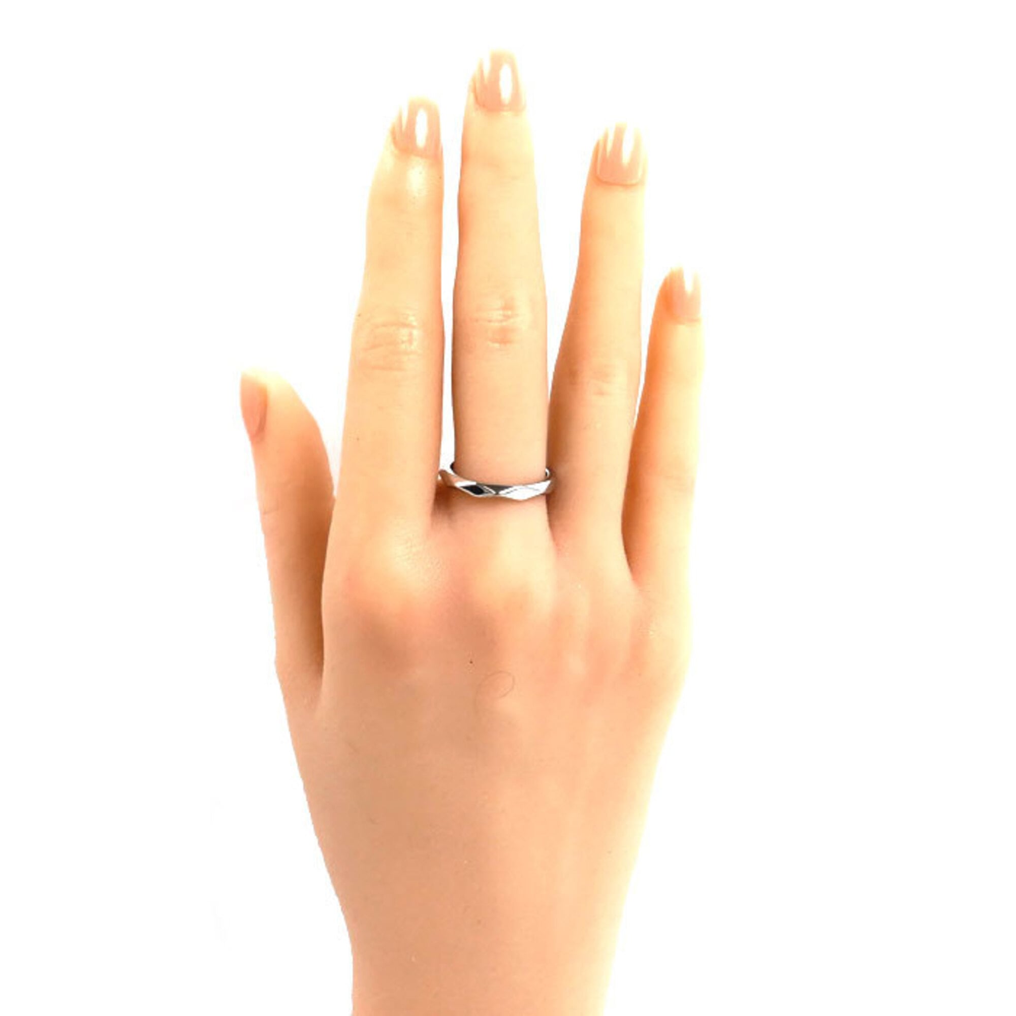 Boucheron Platinum 950 Band Ring (Pre-Owned)