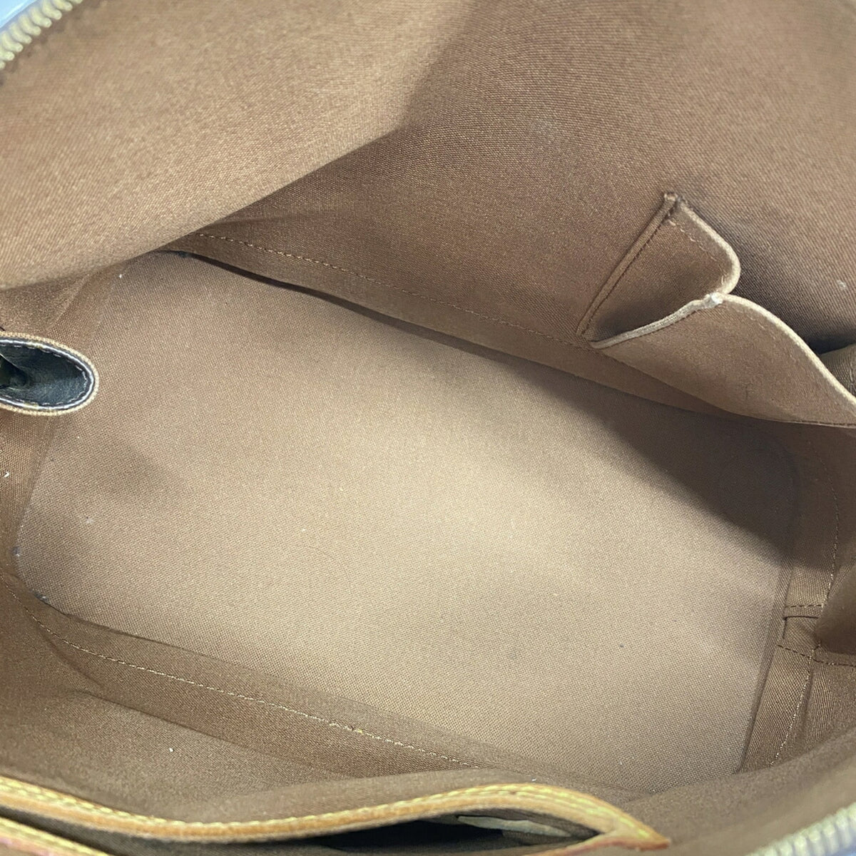Louis Vuitton Brown Handbag (Pre-Owned)