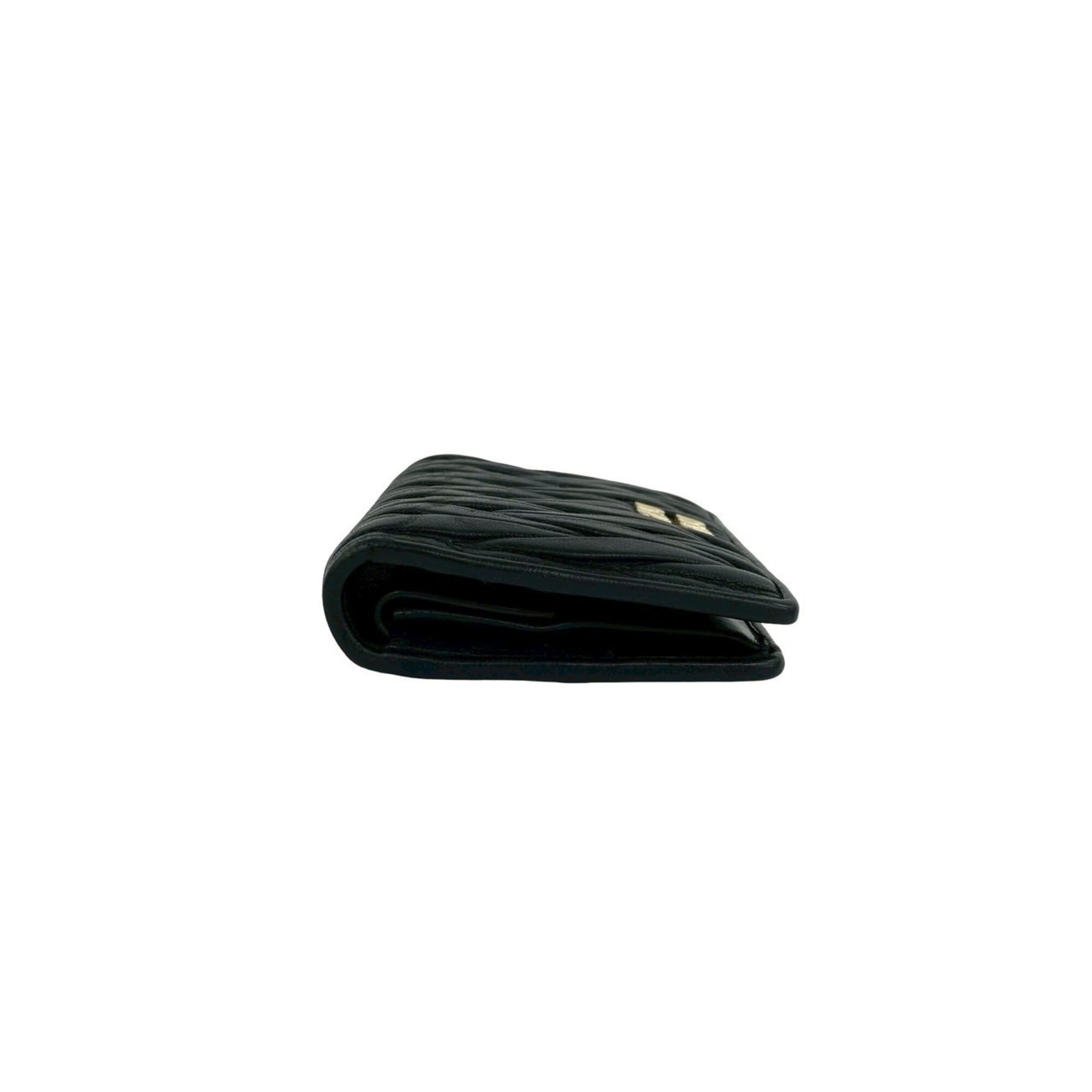 Miu Miu Black Leather Wallet (Bi-Fold) (Pre-Owned)